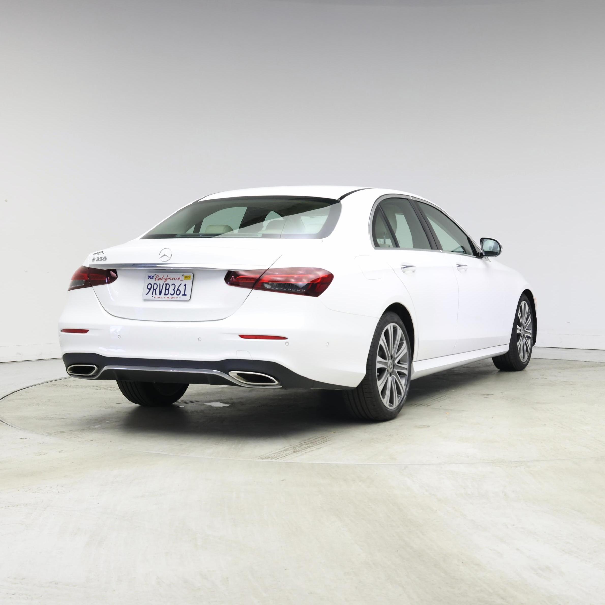 Thumbnail: 2021 Mercedes-Benz E-Class - 8