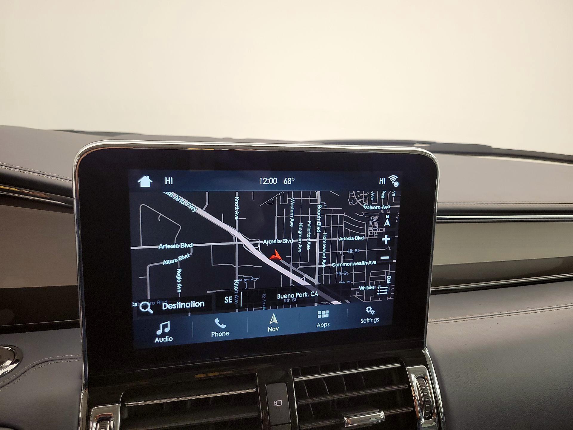 Thumbnail: 2018 Lincoln Navigator - 14