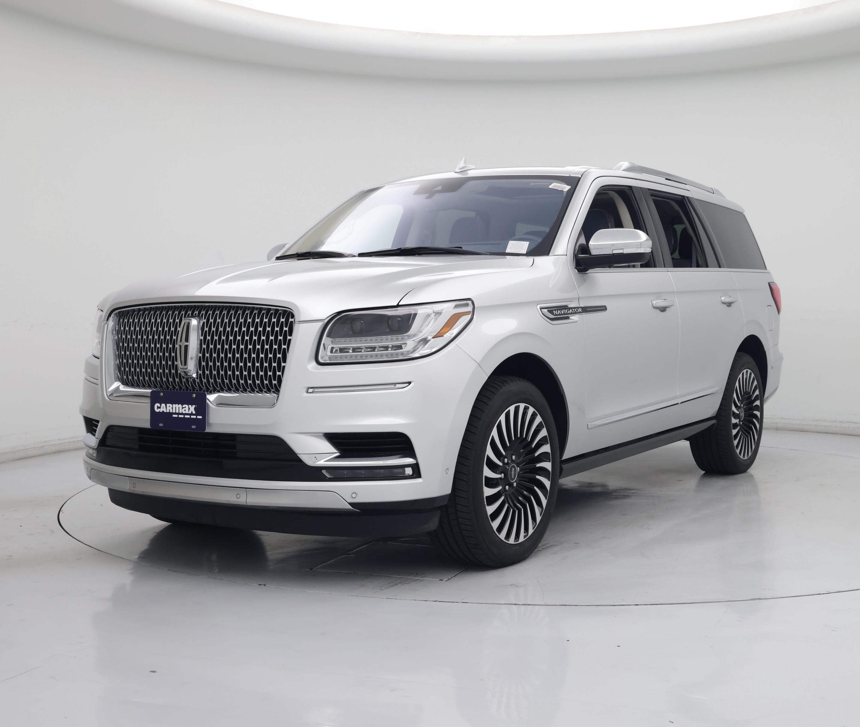 Thumbnail: 2018 Lincoln Navigator - 4