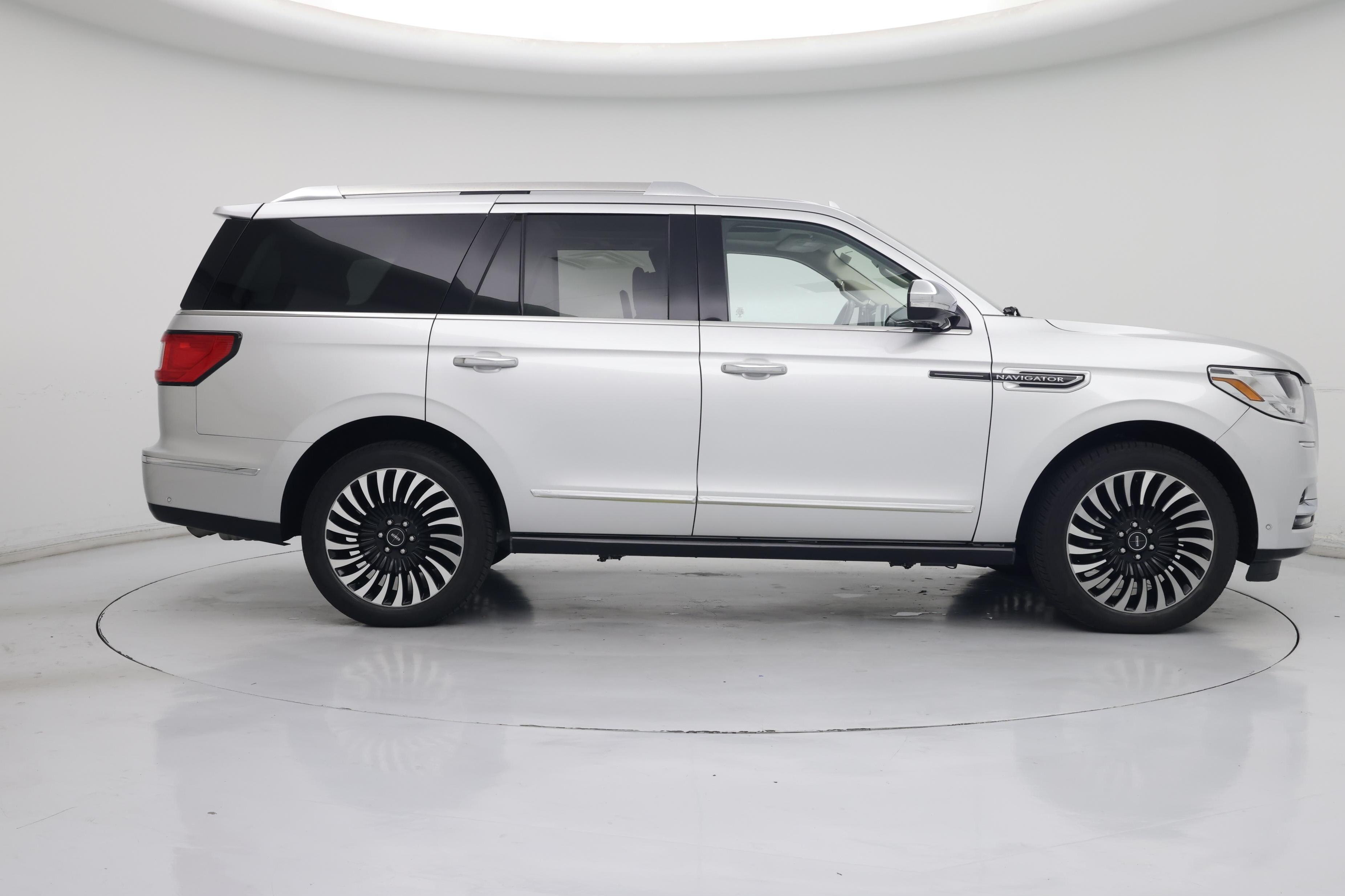 Thumbnail: 2018 Lincoln Navigator - 7