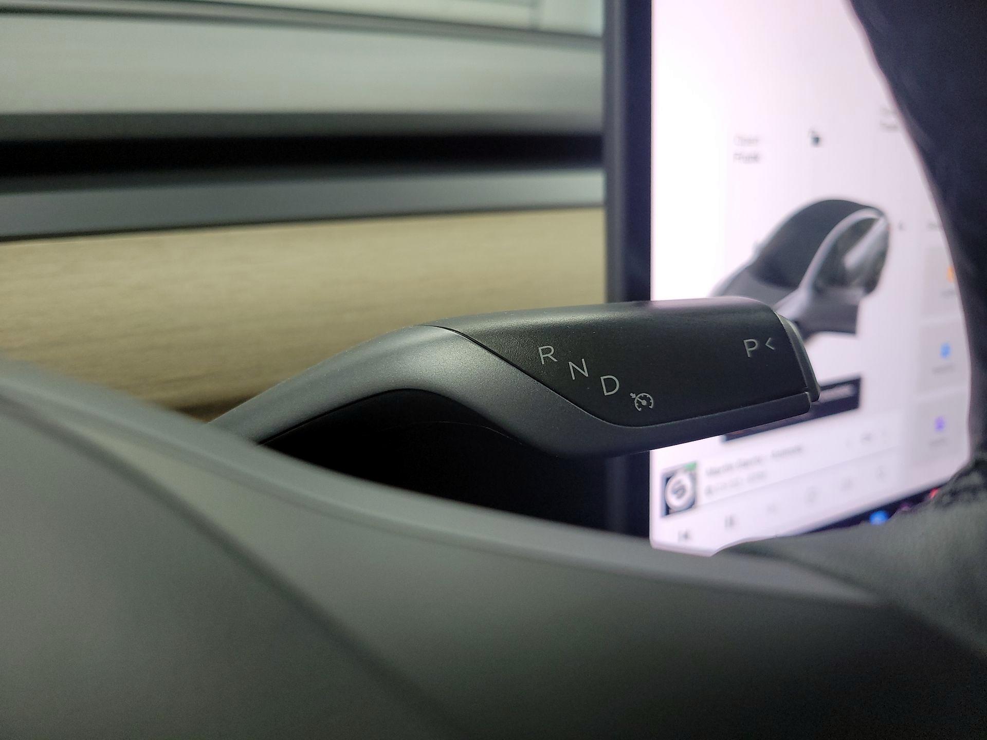 Thumbnail: 2021 Tesla Model 3 - 16