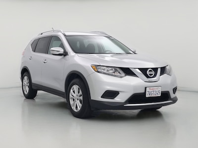 Silver 2016 Nissan Rogue SV