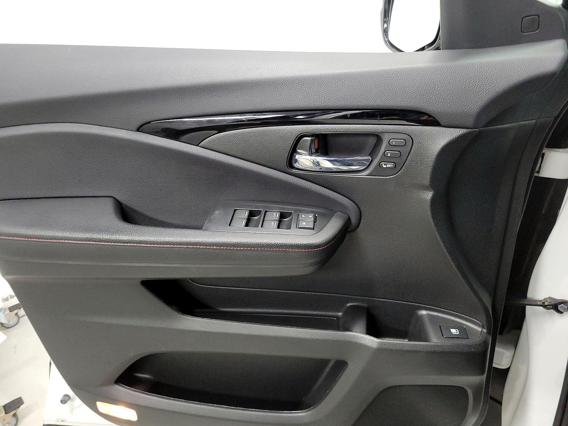 Thumbnail: 2021 Honda Ridgeline - 12