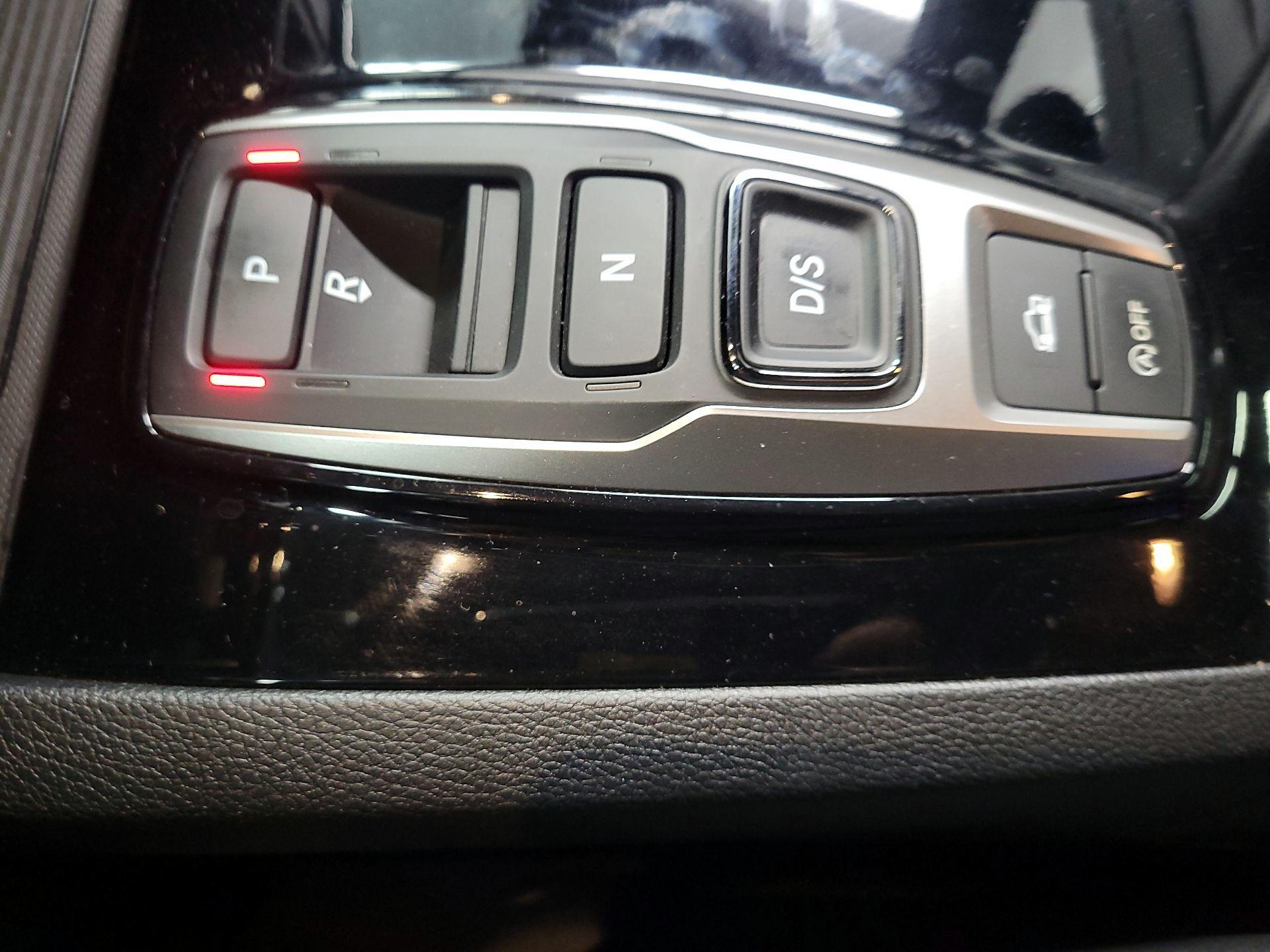 Thumbnail: 2021 Honda Ridgeline - 17