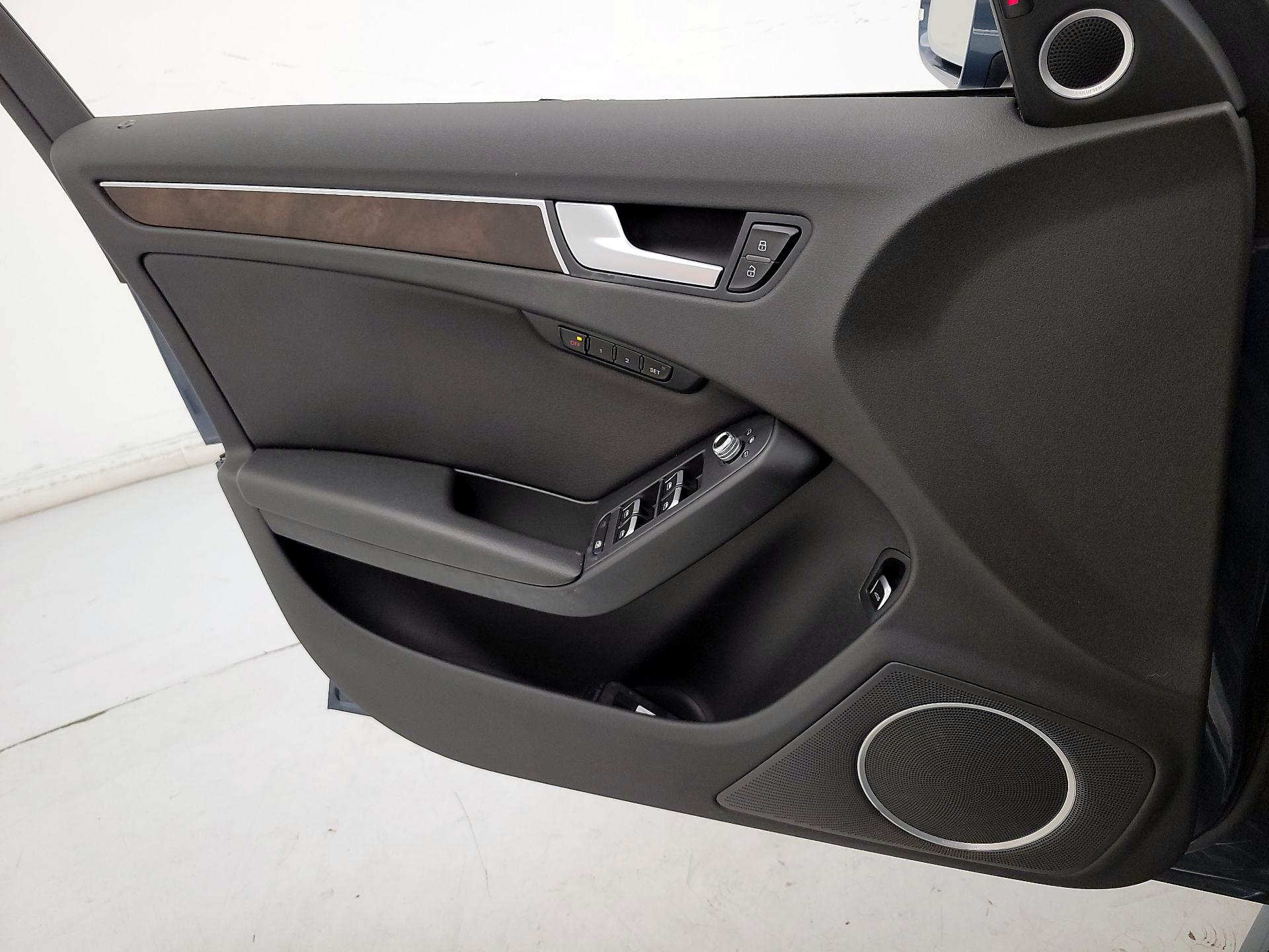 Thumbnail: 2016 Audi A4 - 12