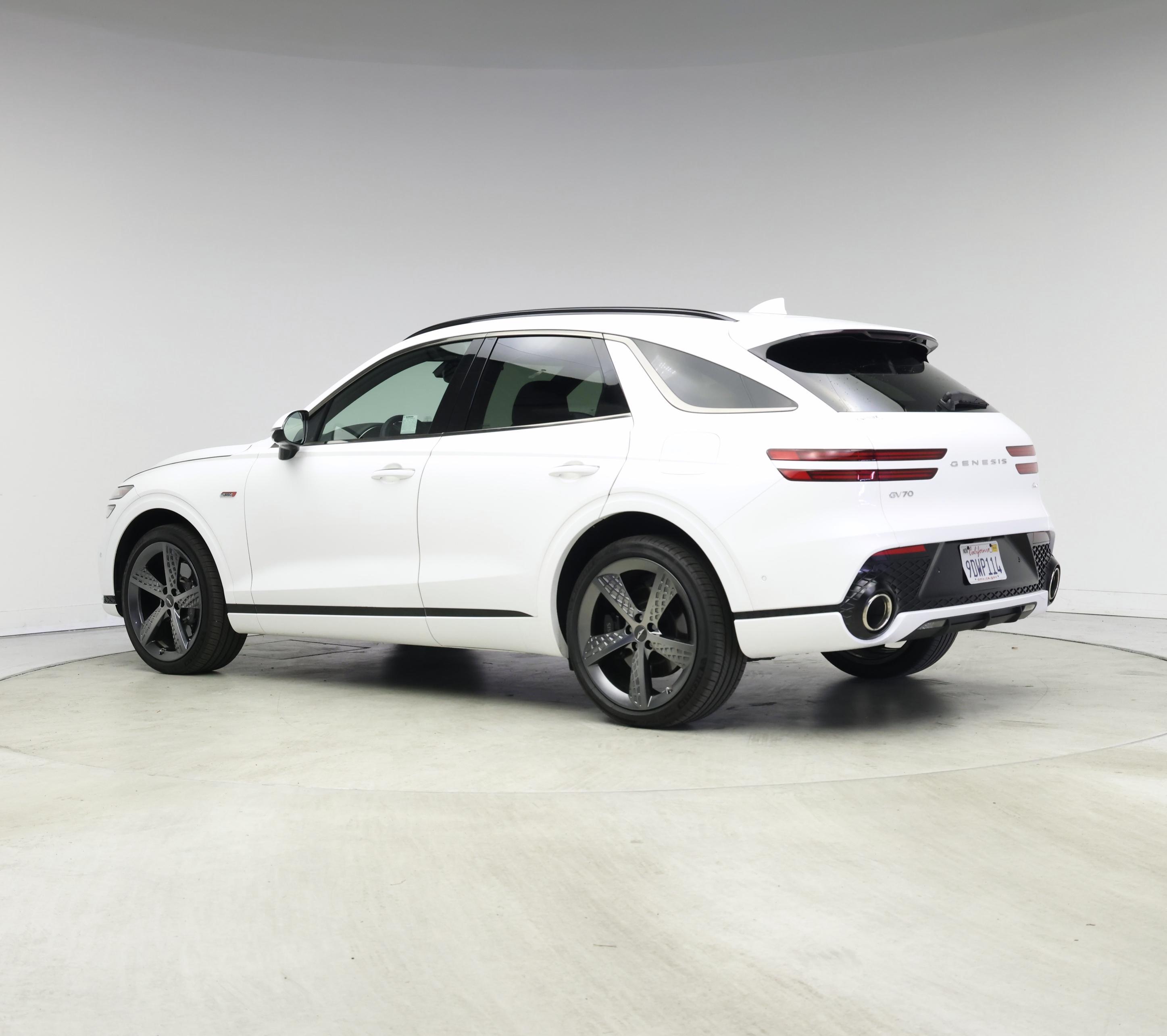 Thumbnail: 2023 Genesis GV70 - 2