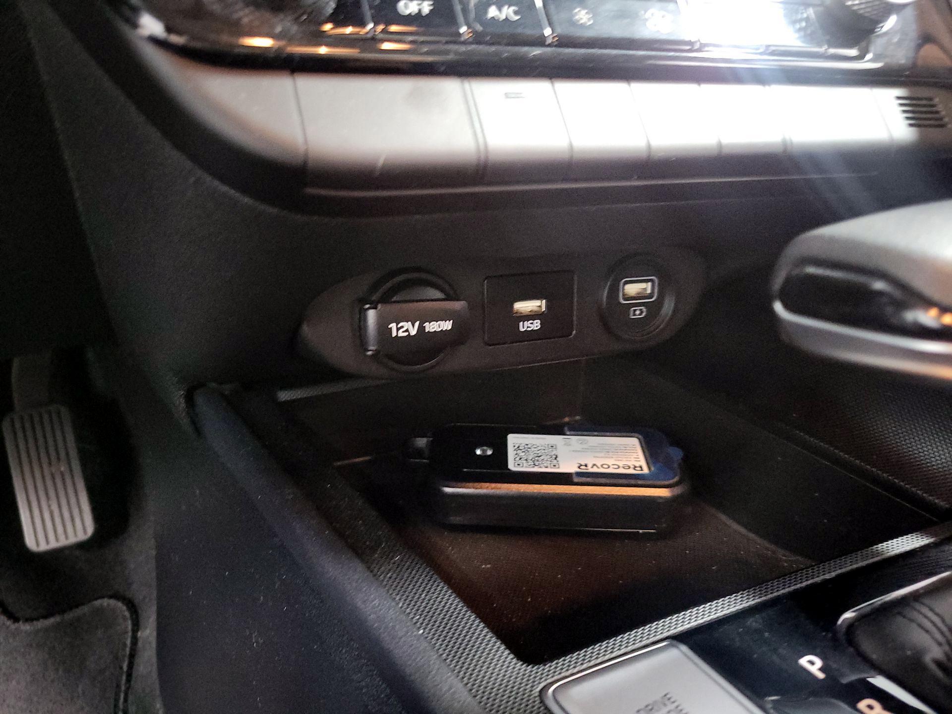 Thumbnail: 2021 Hyundai Elantra - 18