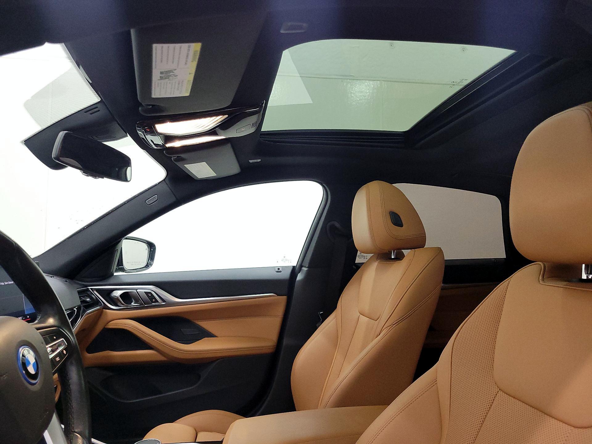 Thumbnail: 2023 BMW i4 - 20