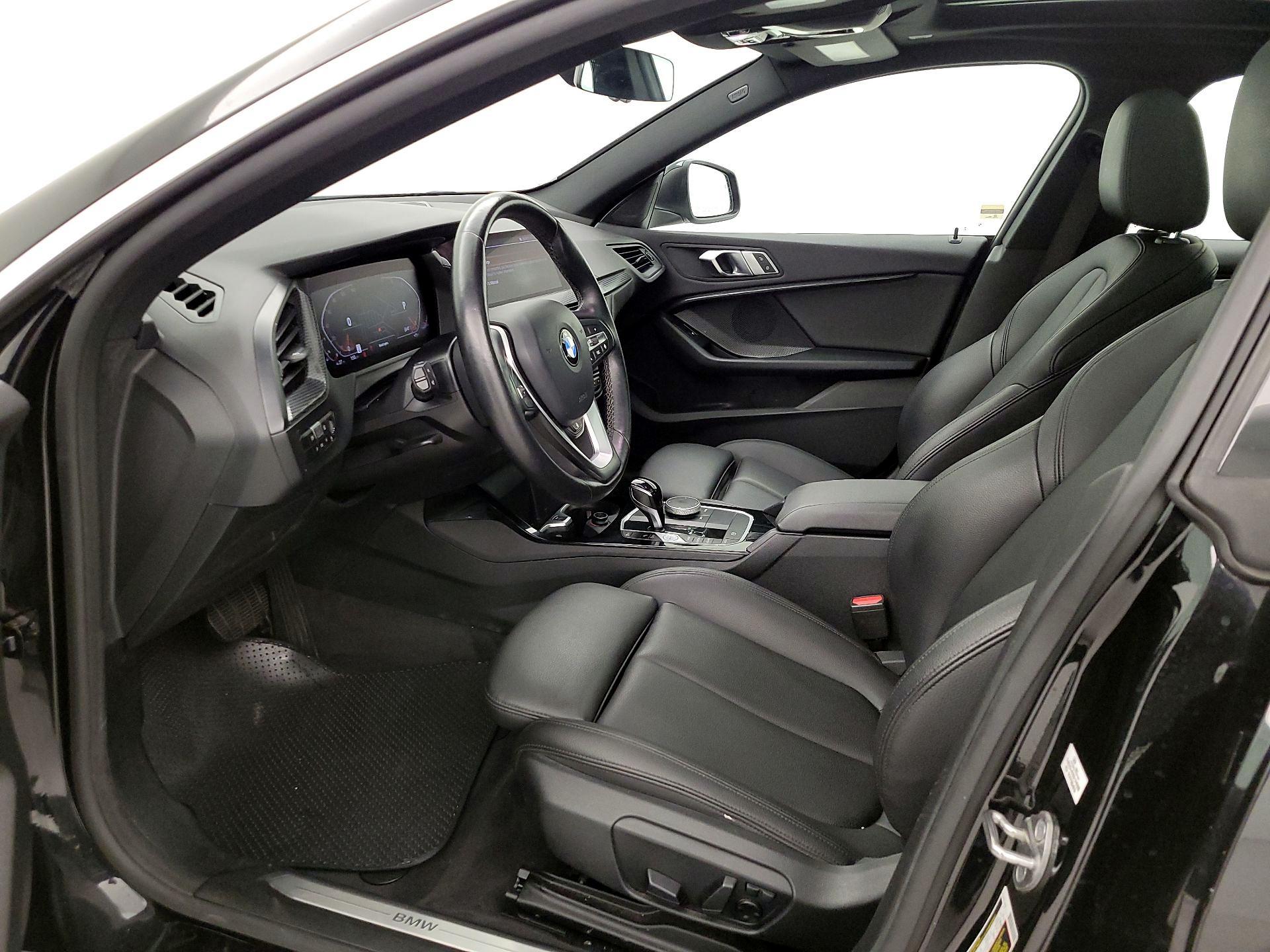 Thumbnail: 2022 BMW 2 Series - 11