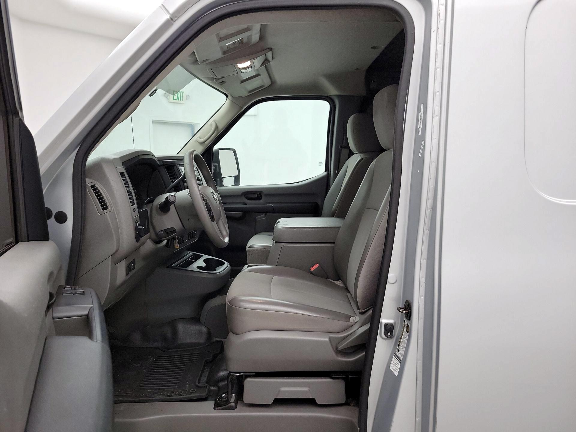 Thumbnail: 2016 Nissan NV - 11