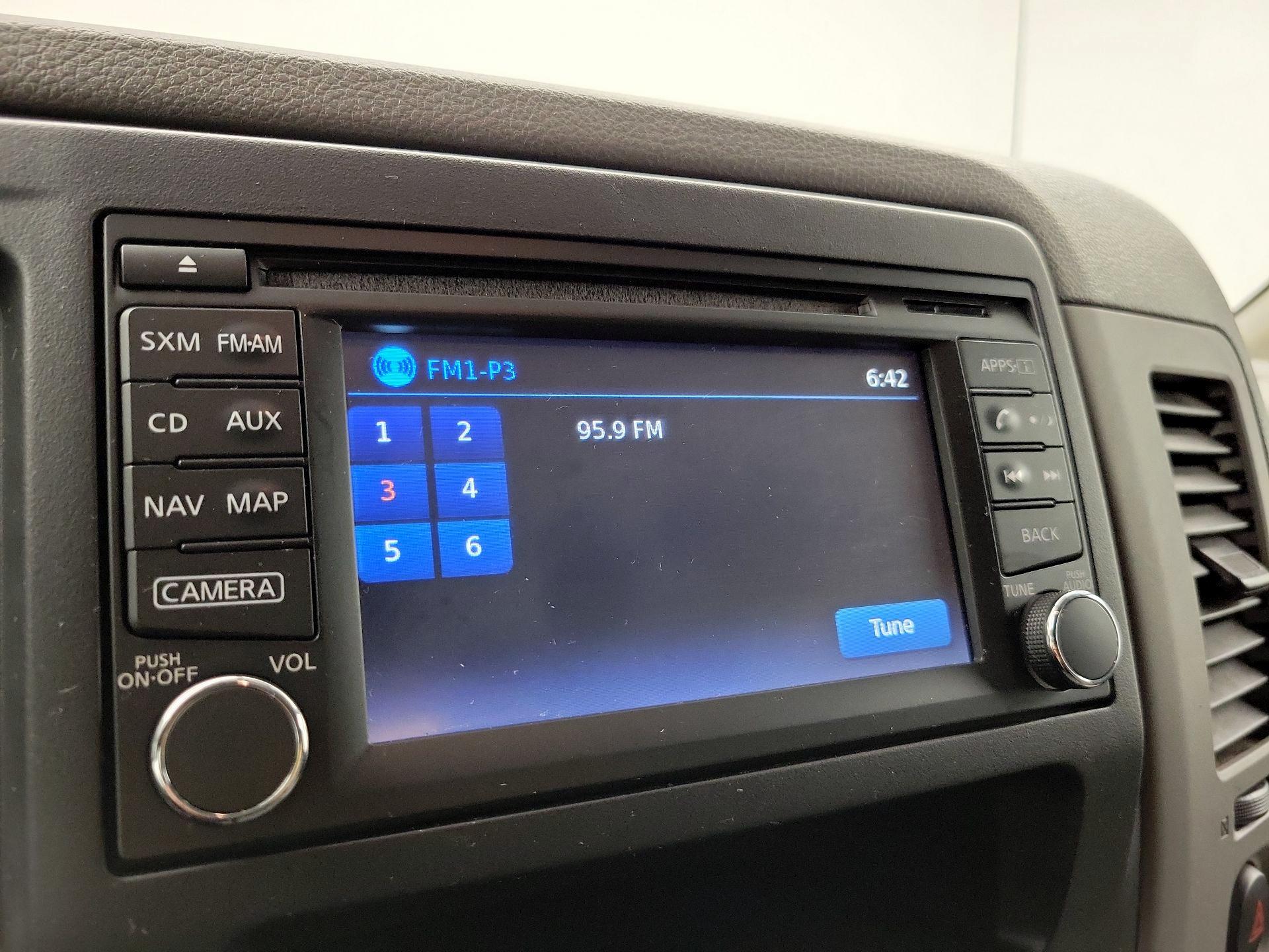 Thumbnail: 2016 Nissan NV - 16