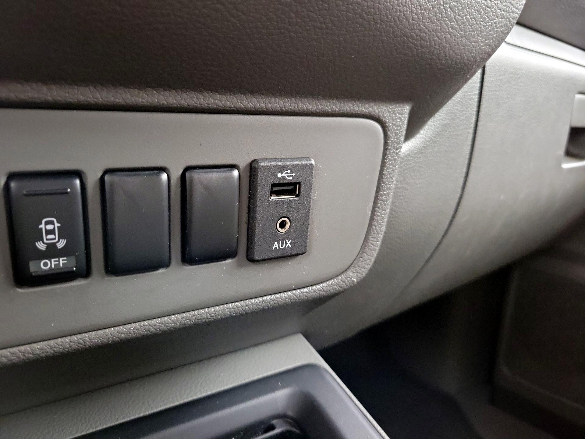 Thumbnail: 2016 Nissan NV - 19