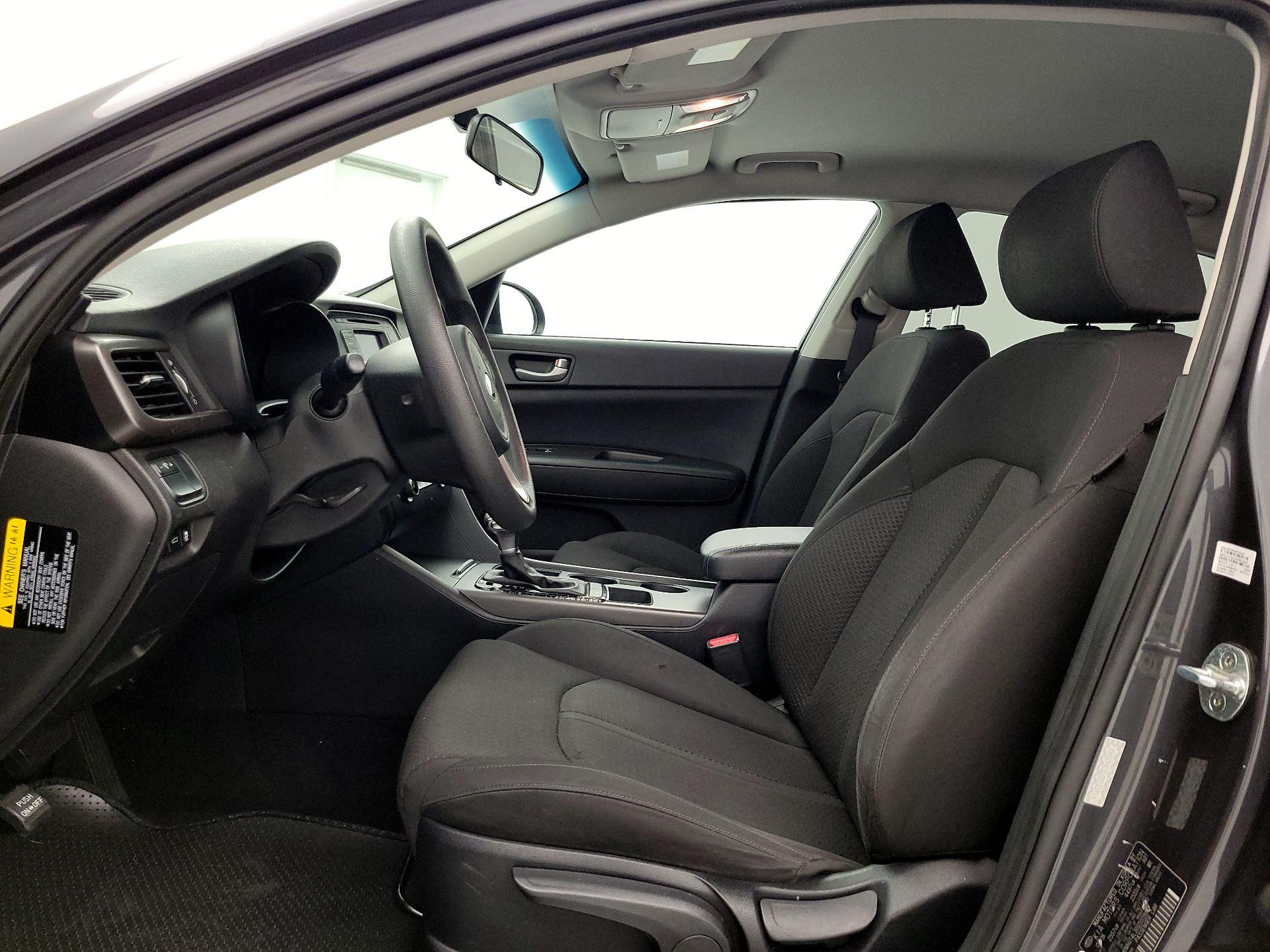 Thumbnail: 2016 Kia Optima - 11