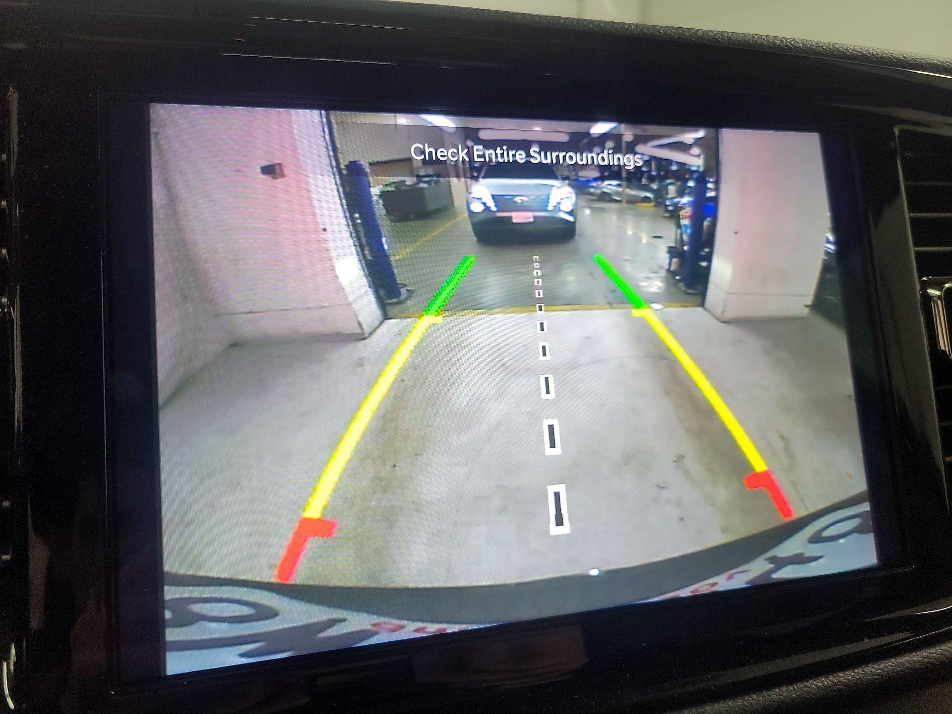 Thumbnail: 2021 Dodge Durango - 14