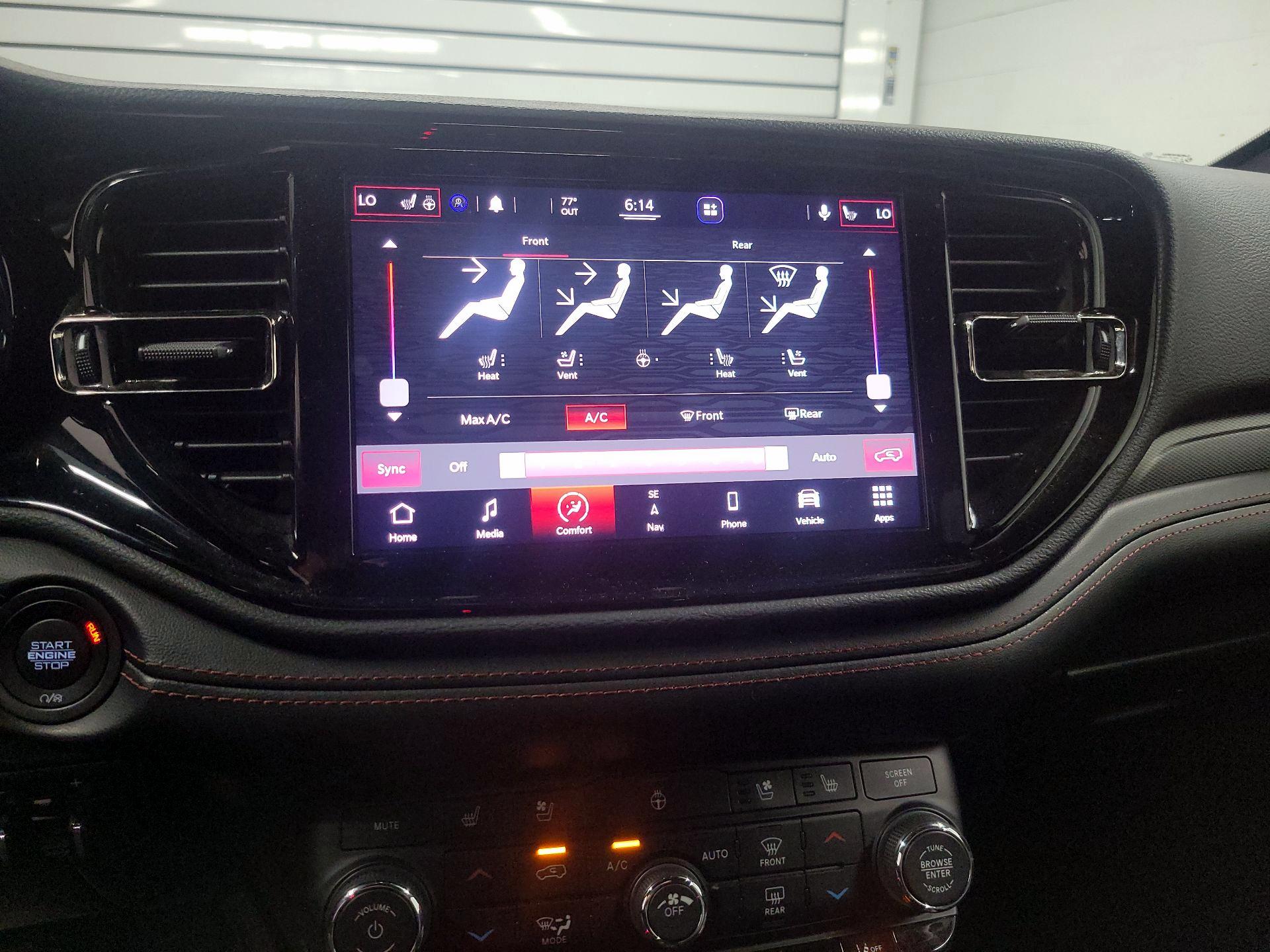 Thumbnail: 2021 Dodge Durango - 16