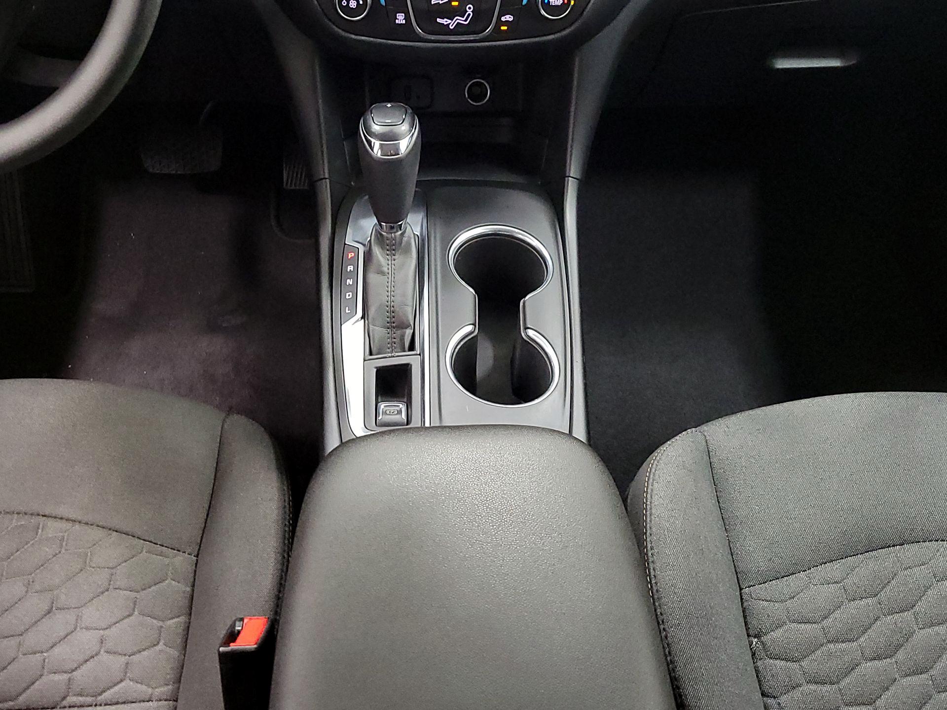 Thumbnail: 2018 Chevrolet Equinox - 17