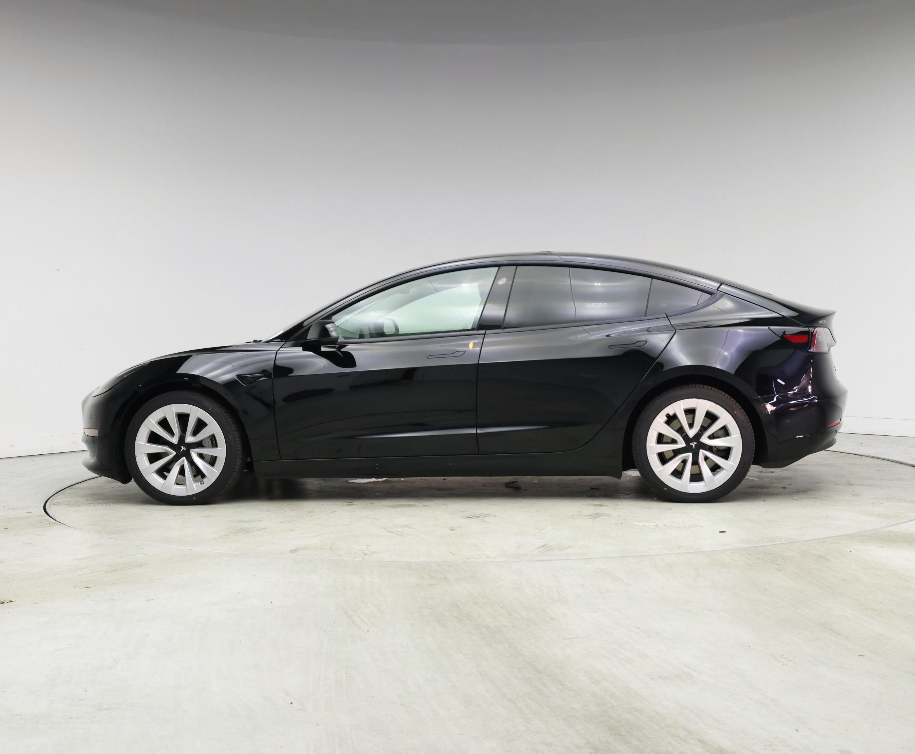 Thumbnail: 2022 Tesla Model 3 - 3