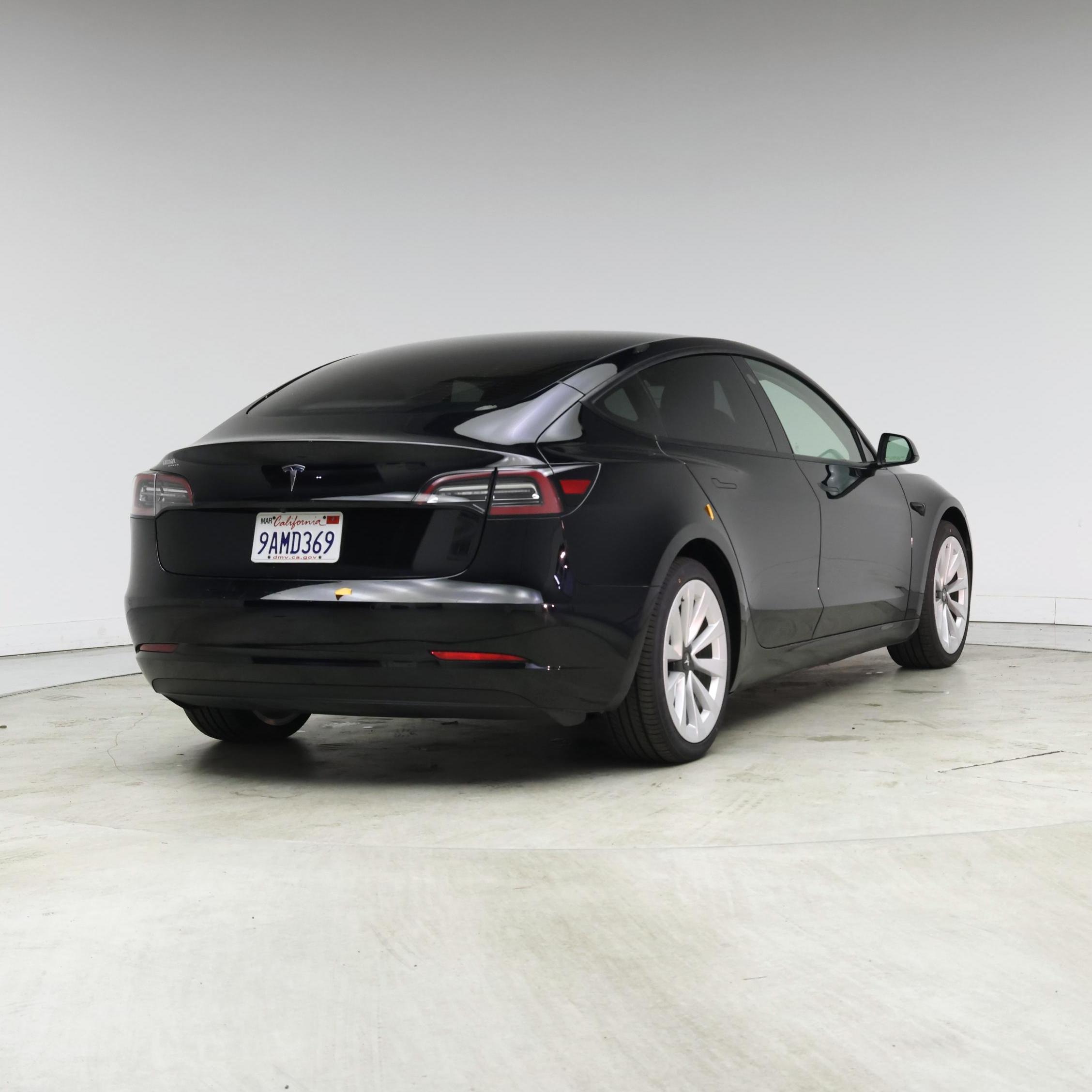 Thumbnail: 2022 Tesla Model 3 - 8