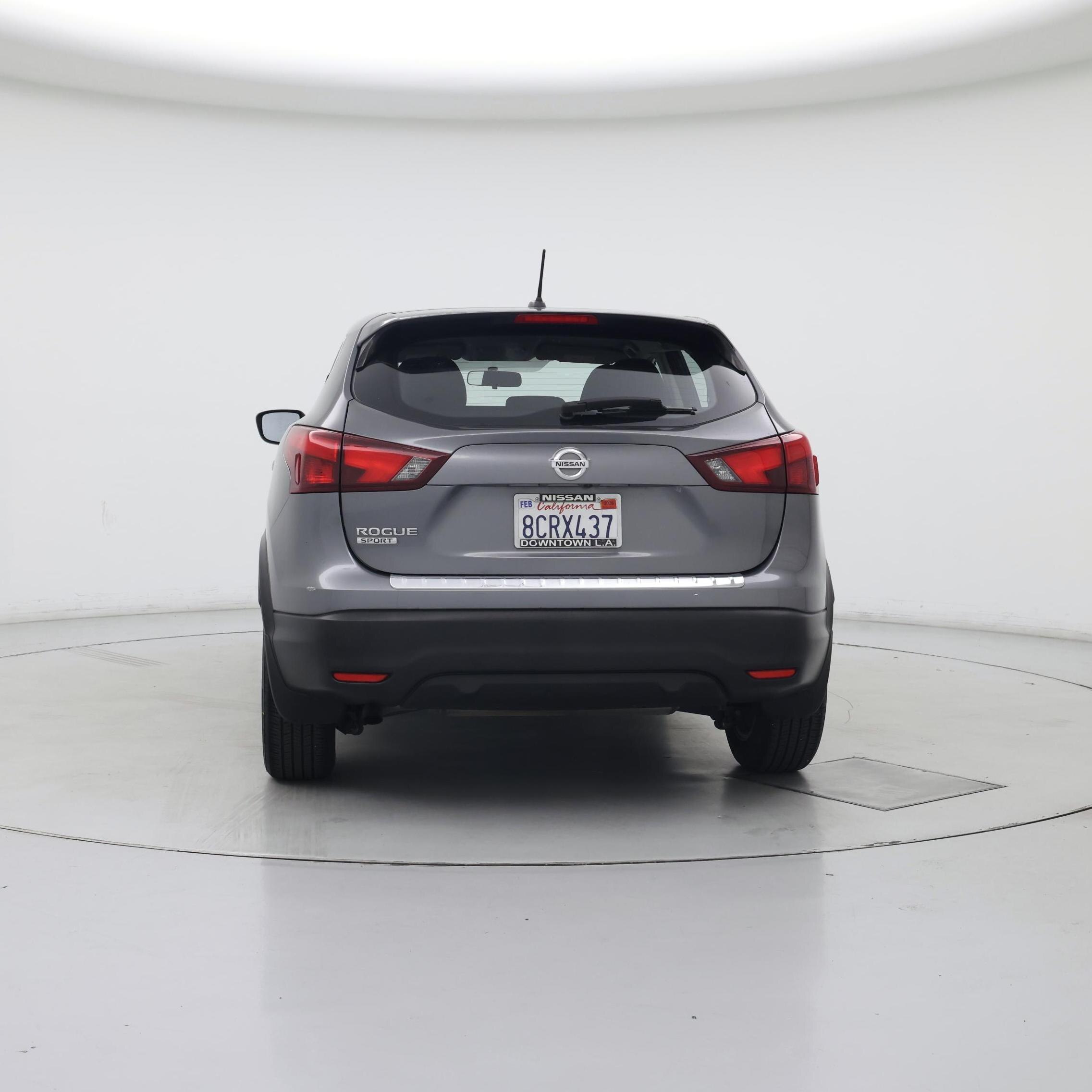 Thumbnail: 2017 Nissan Rogue Sport - 6