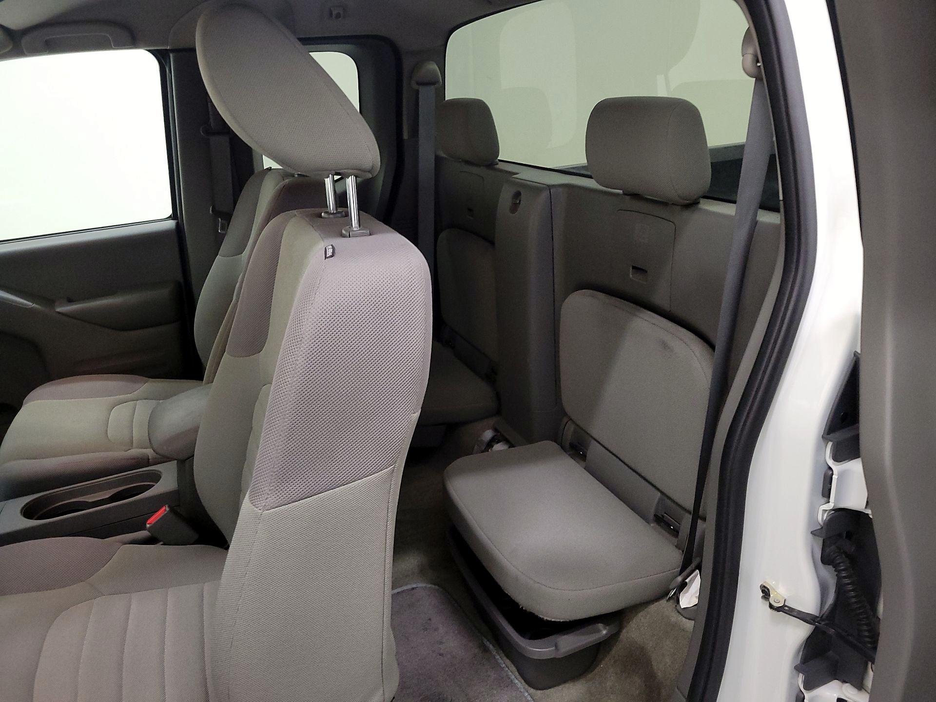 Thumbnail: 2017 Nissan Frontier - 18