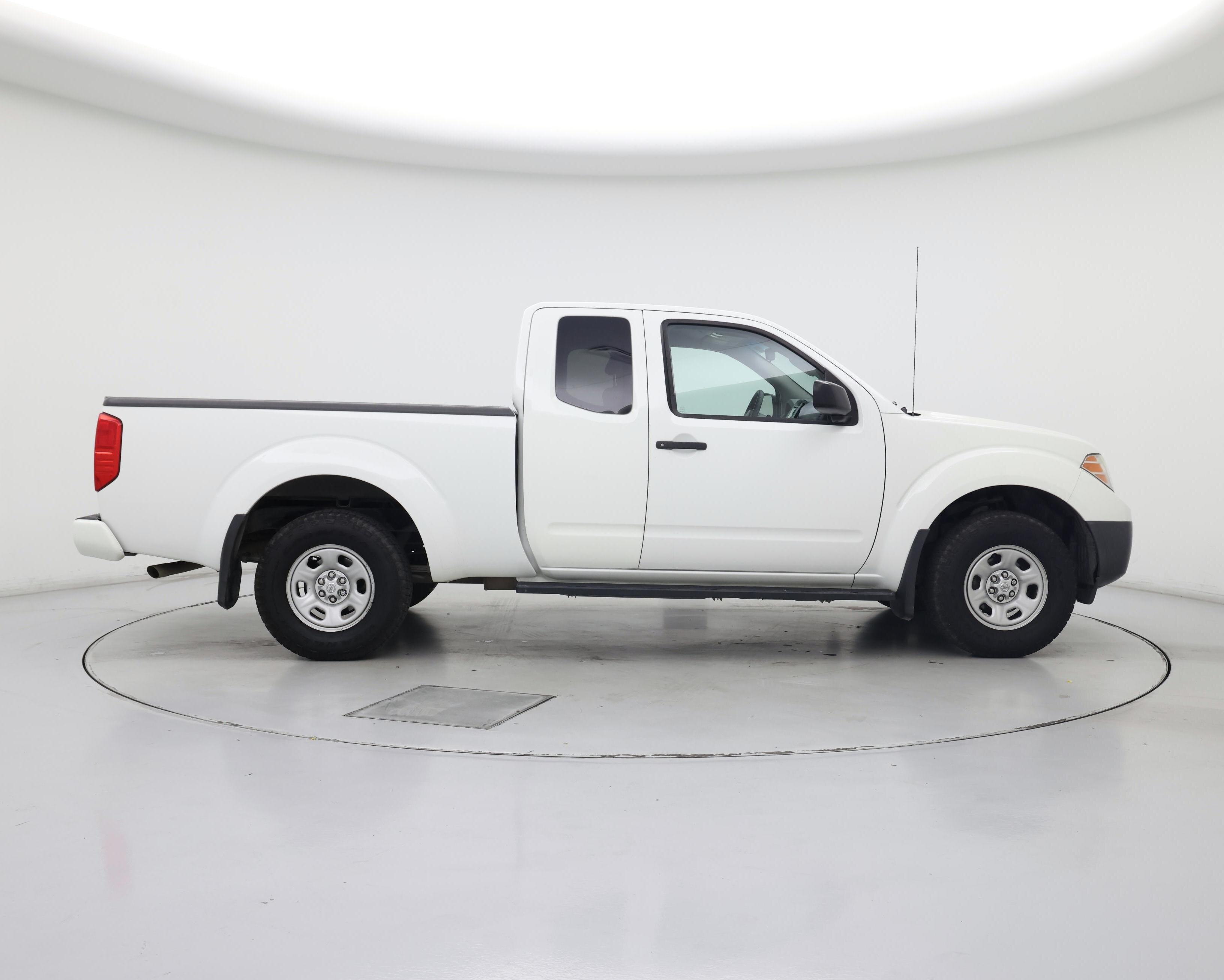 Thumbnail: 2017 Nissan Frontier - 7