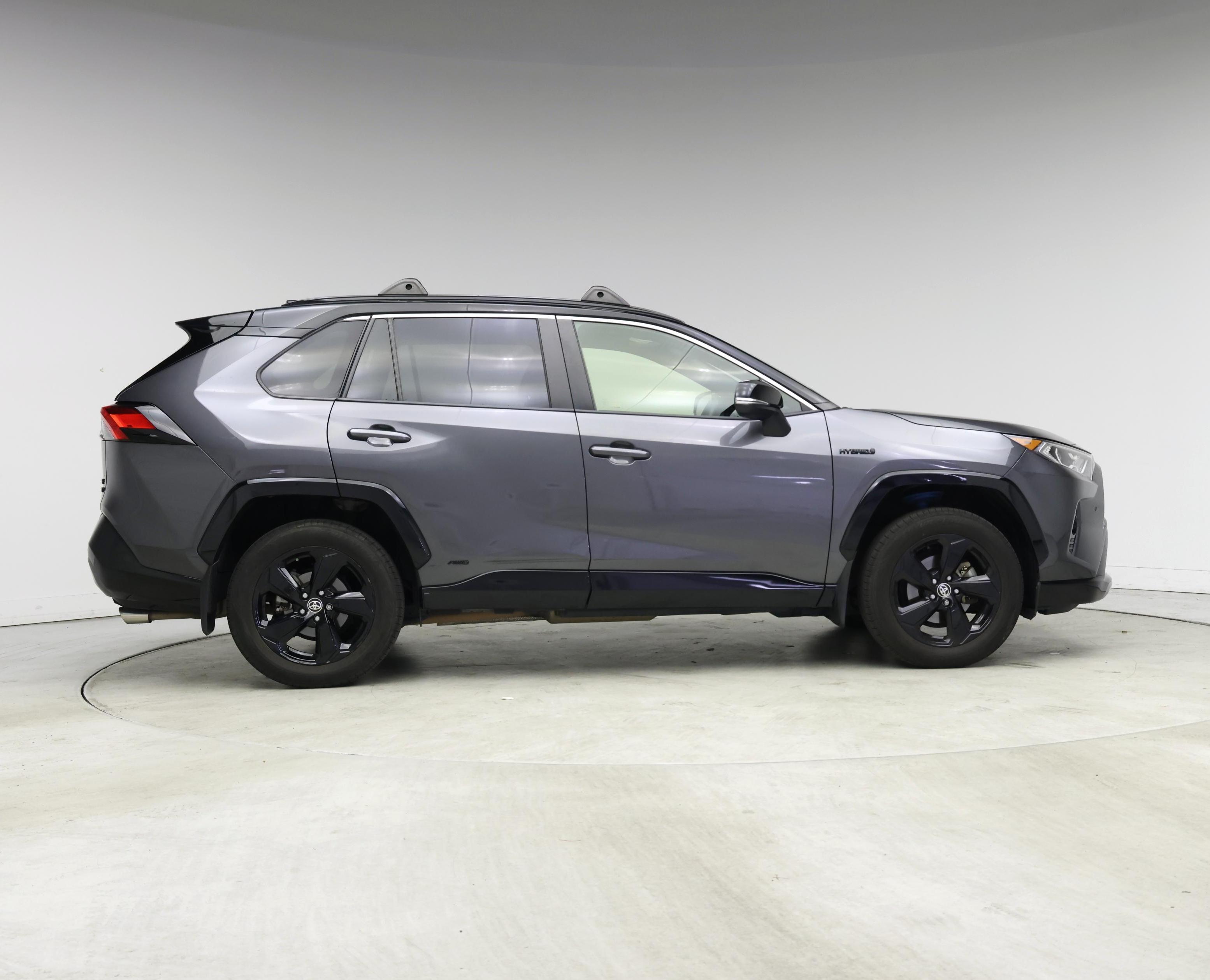 Thumbnail: 2020 Toyota RAV4 - 7