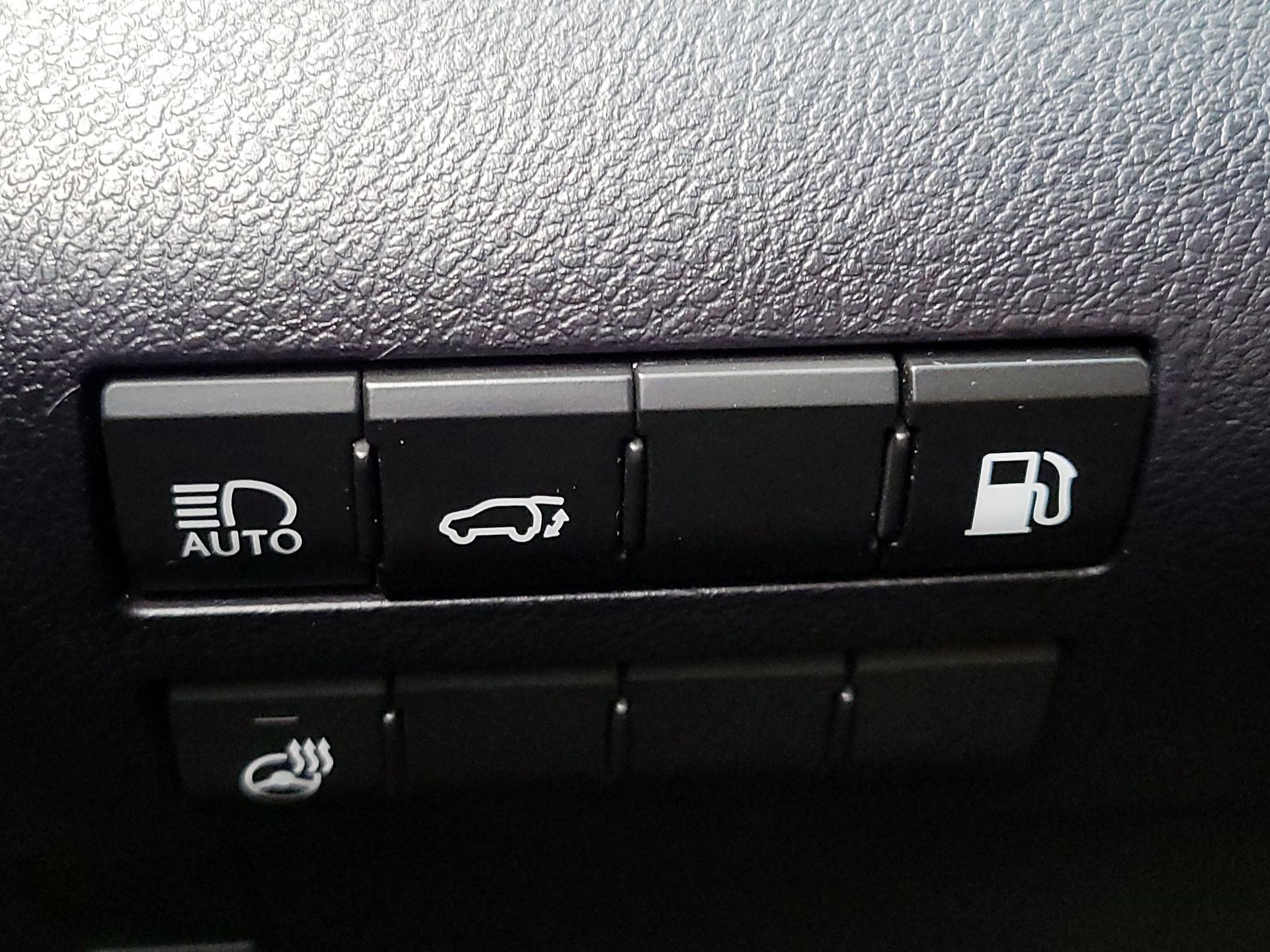 Thumbnail: 2018 Lexus RX - 13