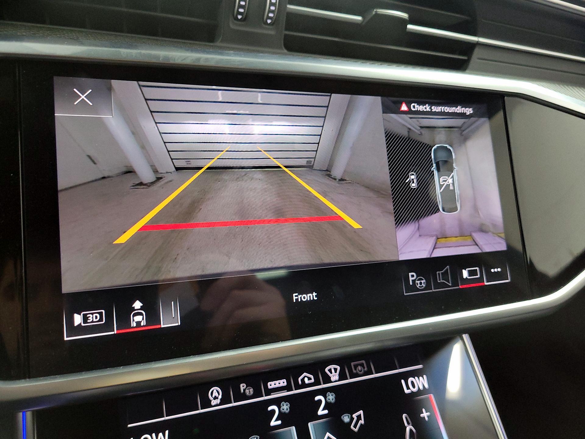 Thumbnail: 2023 Audi RS 6 - 13