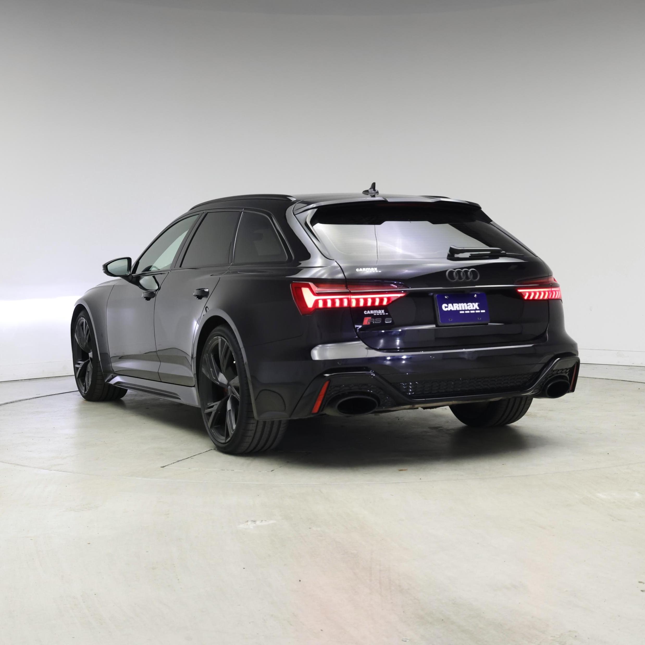 Thumbnail: 2023 Audi RS 6 - 2