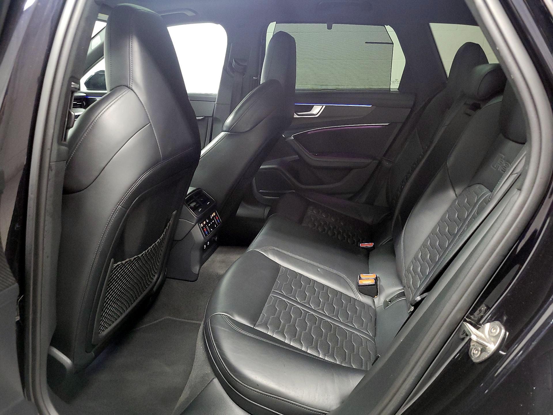 Thumbnail: 2023 Audi RS 6 - 19