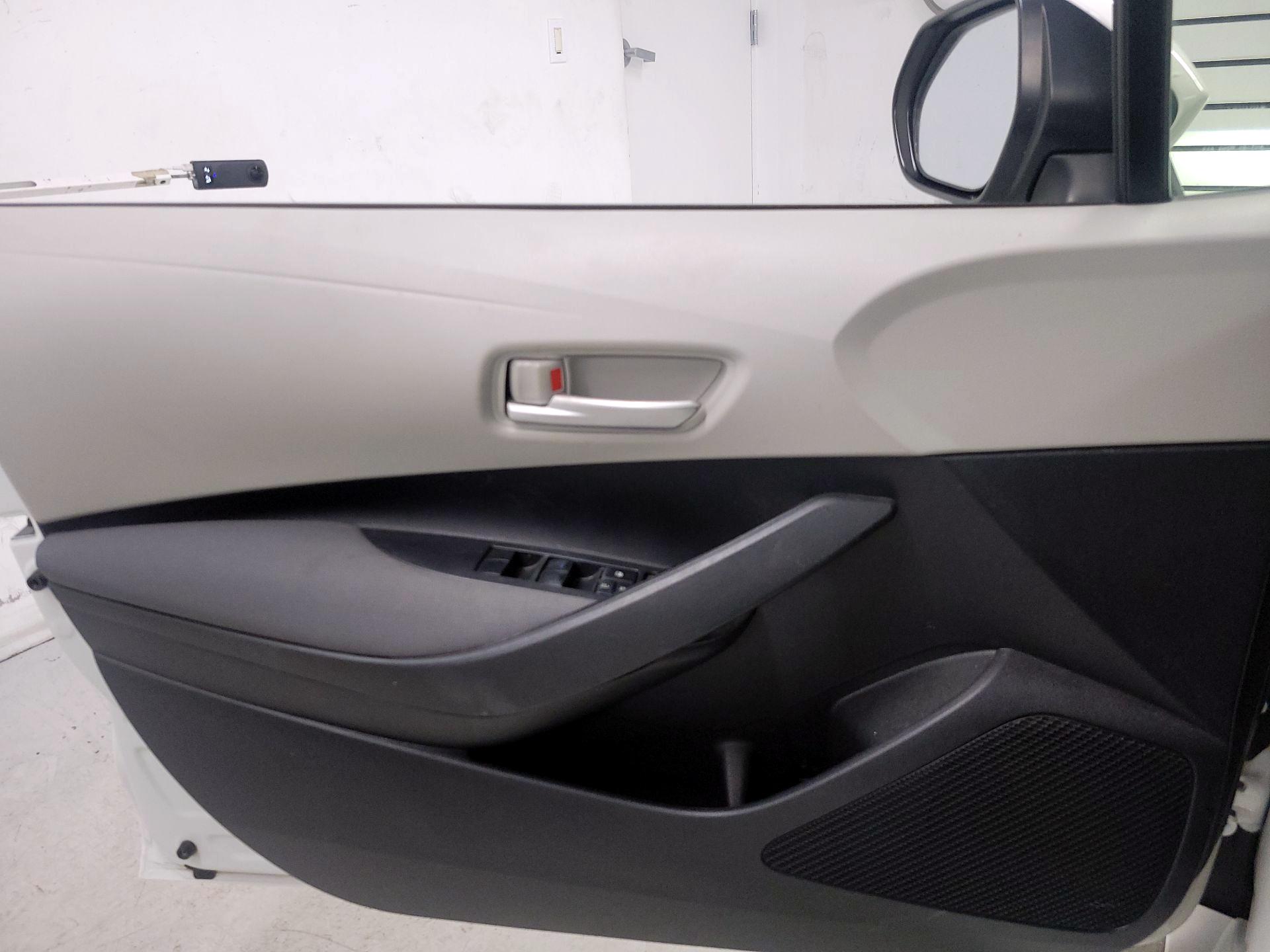 Thumbnail: 2021 Toyota Corolla - 12