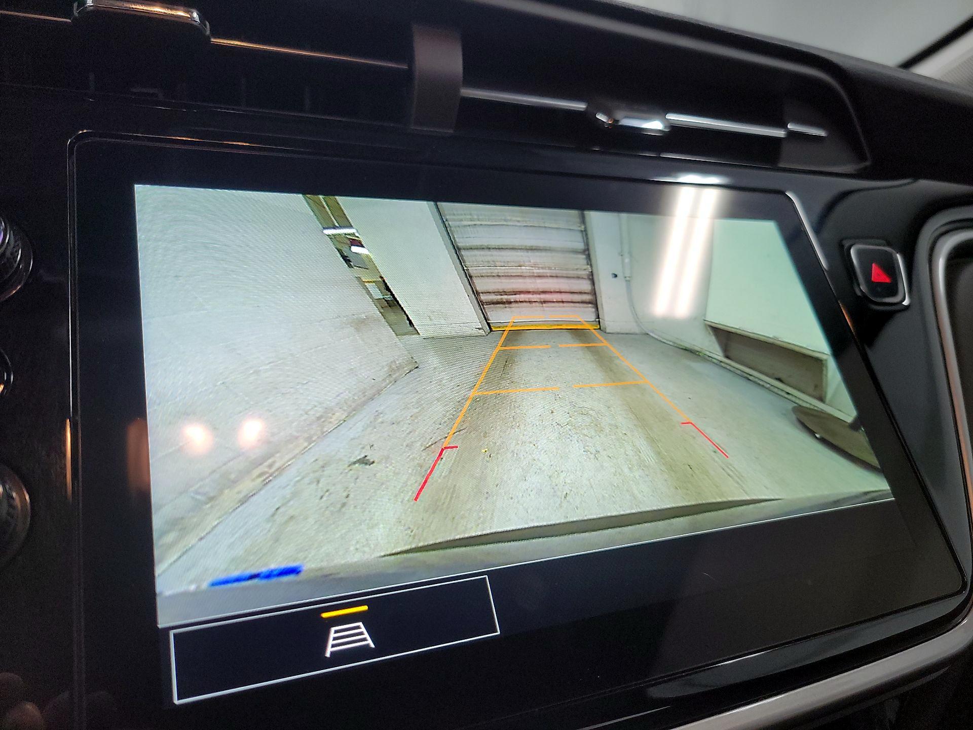 Thumbnail: 2023 Chevrolet Bolt EUV - 14