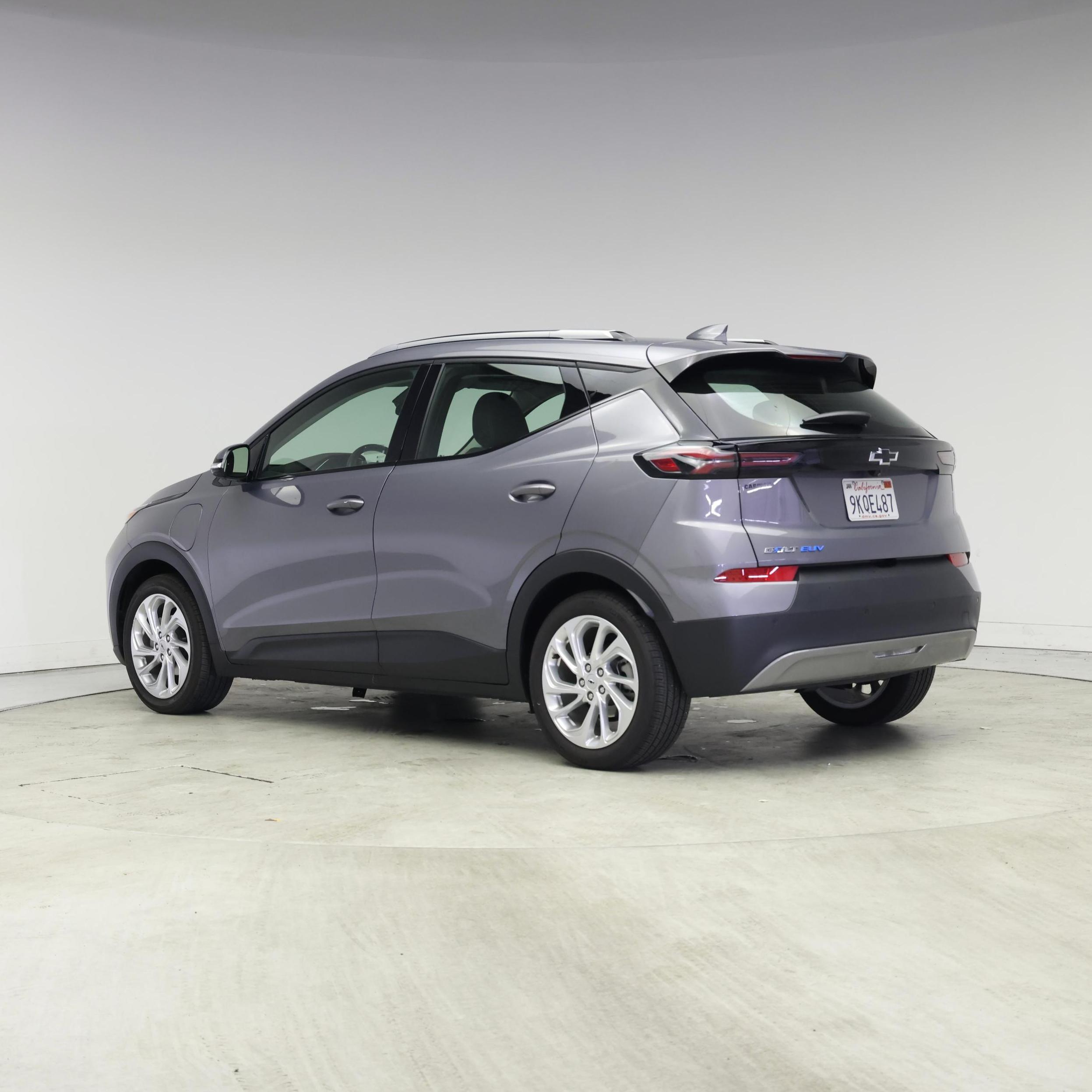 Thumbnail: 2023 Chevrolet Bolt EUV - 2