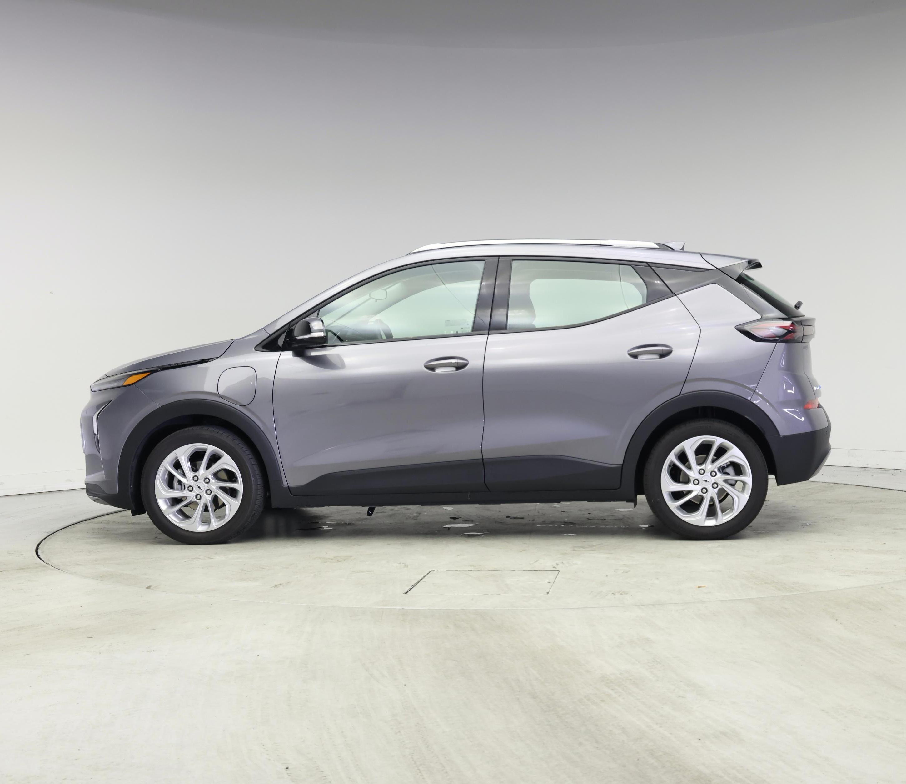 Thumbnail: 2023 Chevrolet Bolt EUV - 3