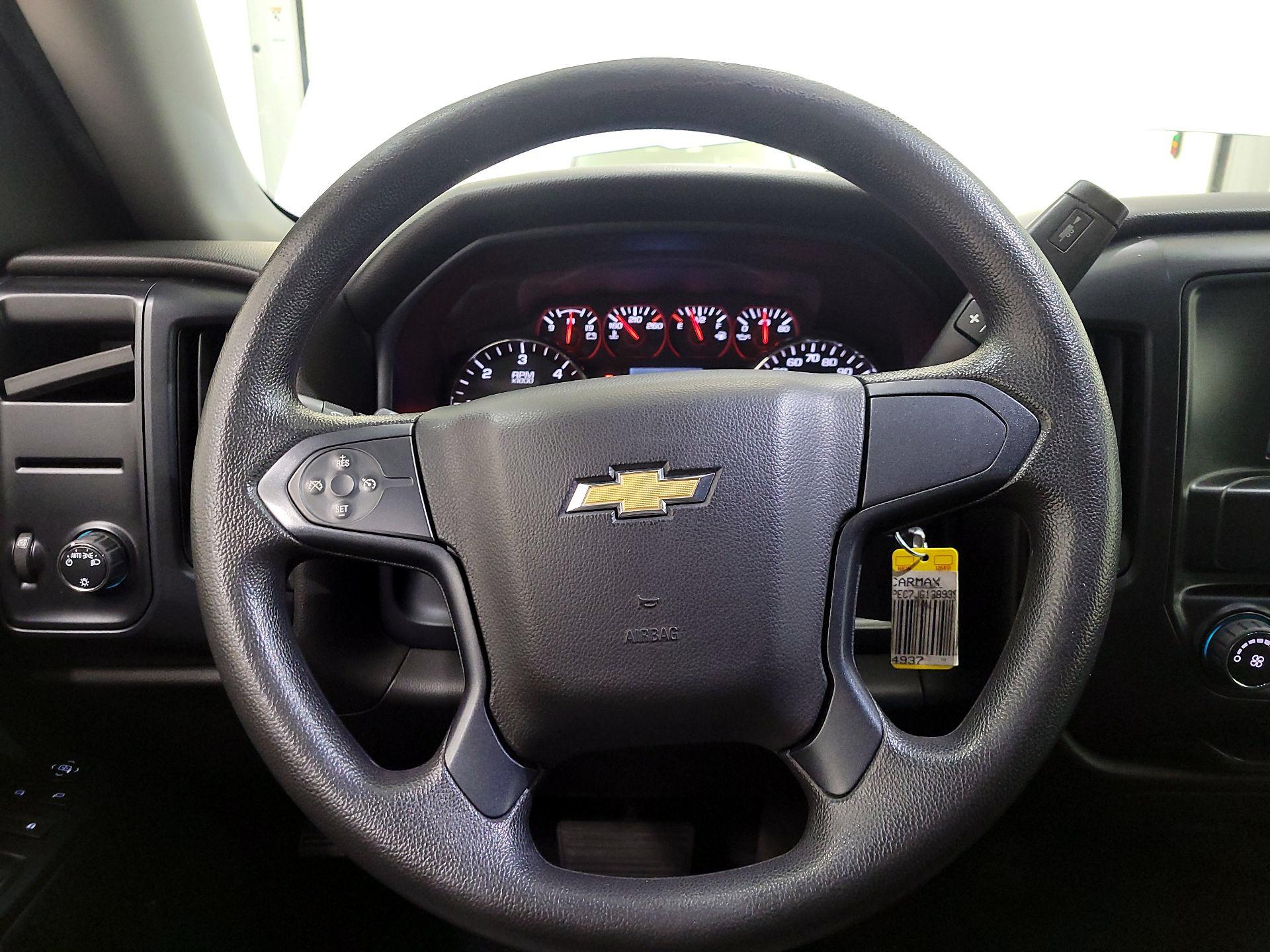 Thumbnail: 2018 Chevrolet Silverado 1500 - 10