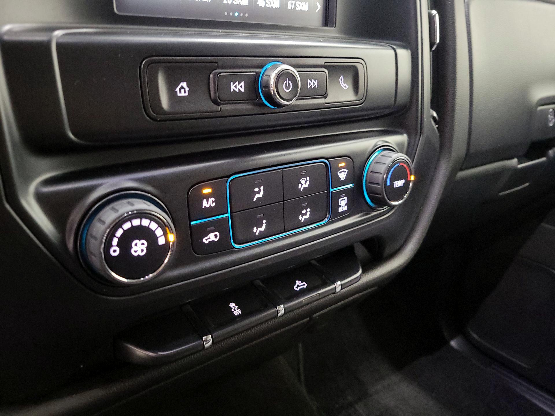 Thumbnail: 2018 Chevrolet Silverado 1500 - 16