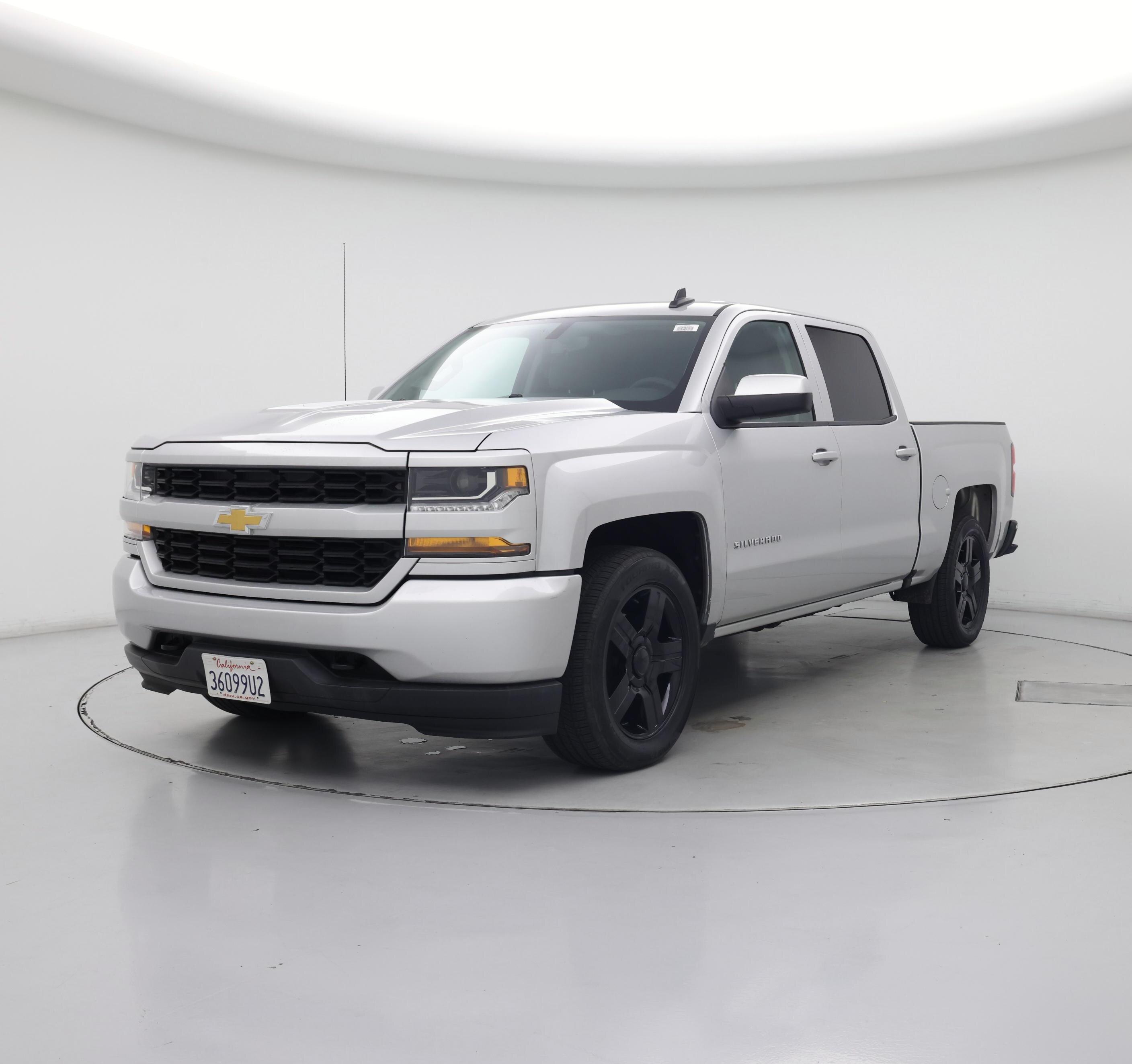 Thumbnail: 2018 Chevrolet Silverado 1500 - 4