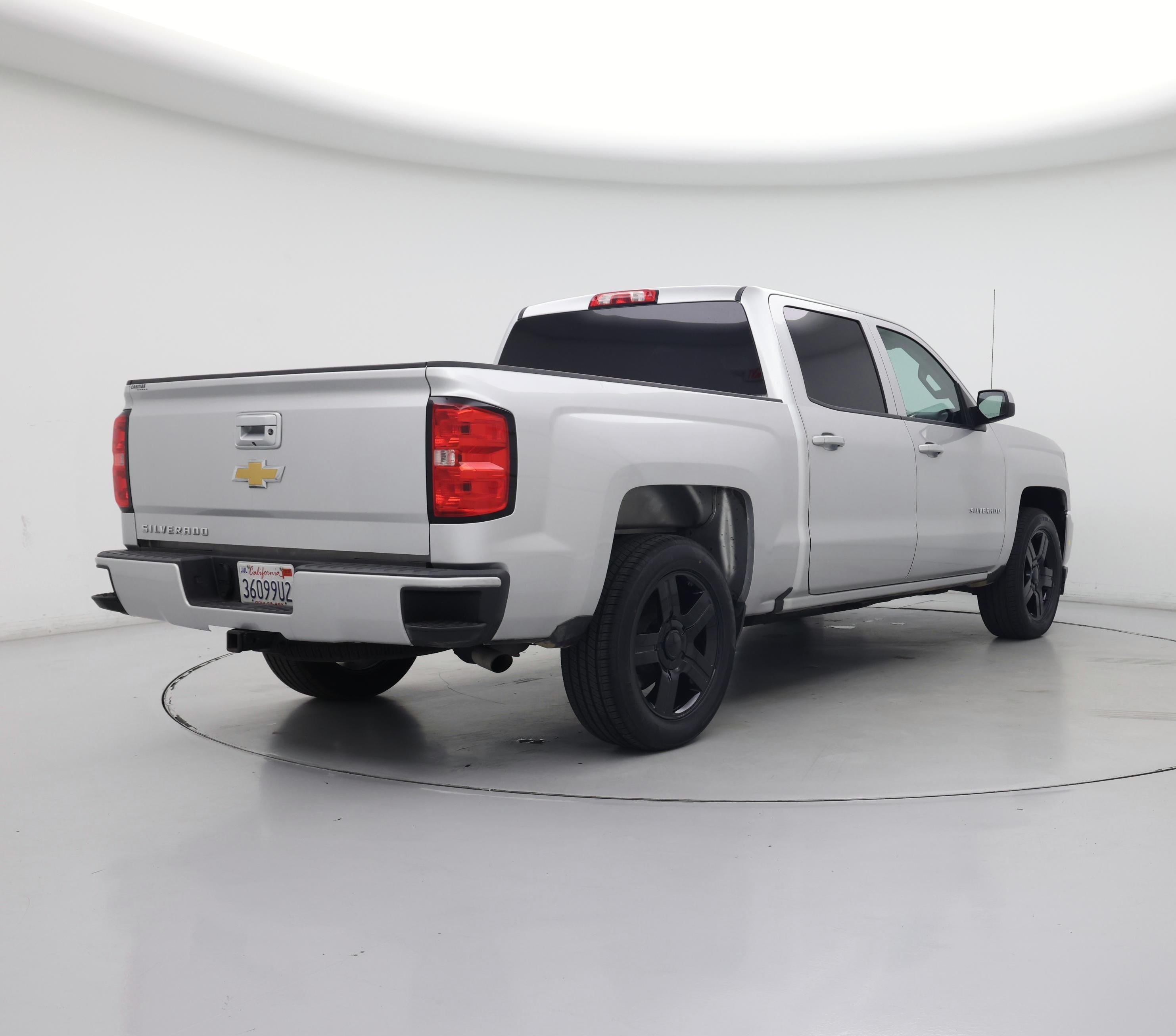 Thumbnail: 2018 Chevrolet Silverado 1500 - 8