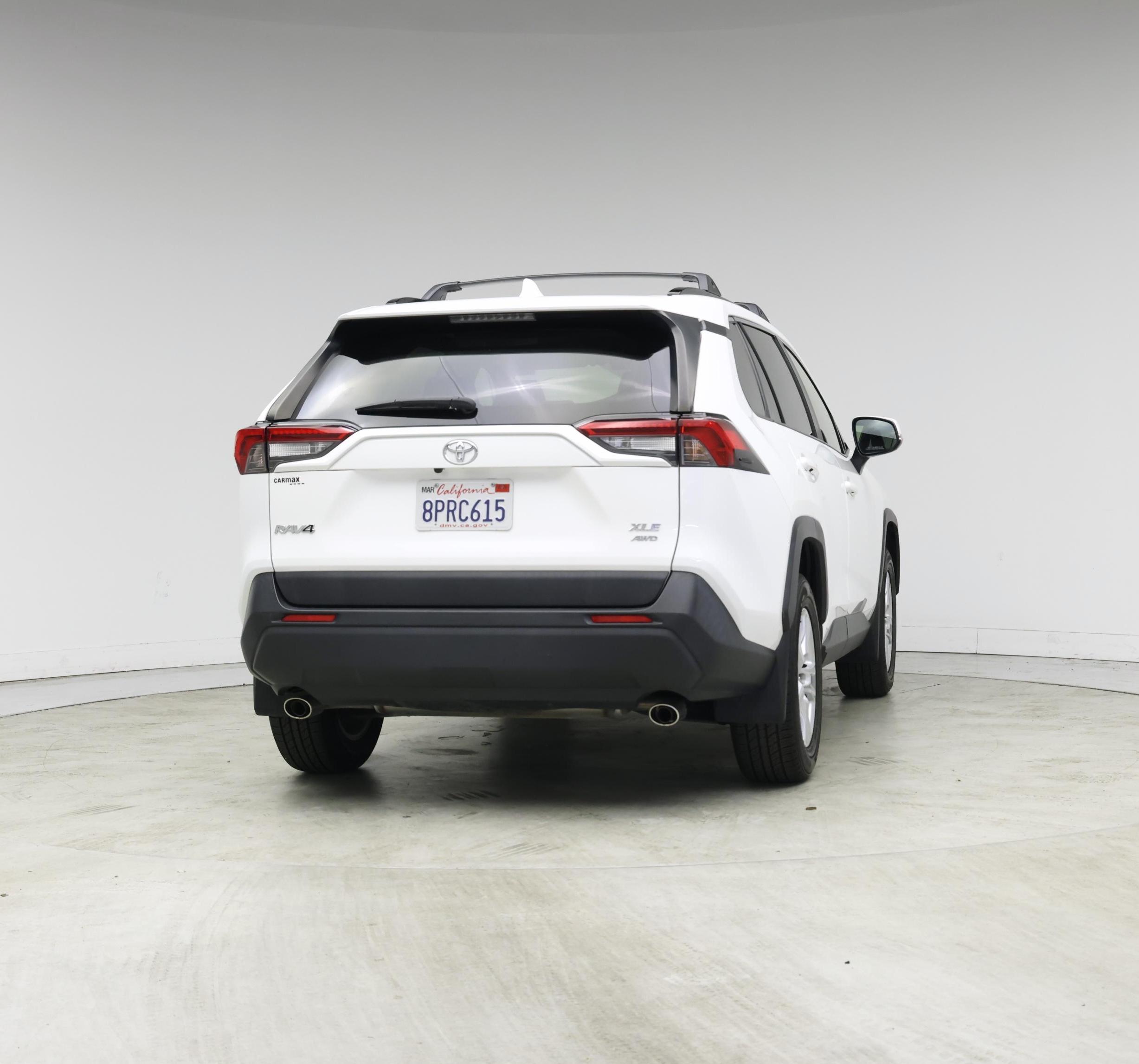 Thumbnail: 2020 Toyota RAV4 - 8
