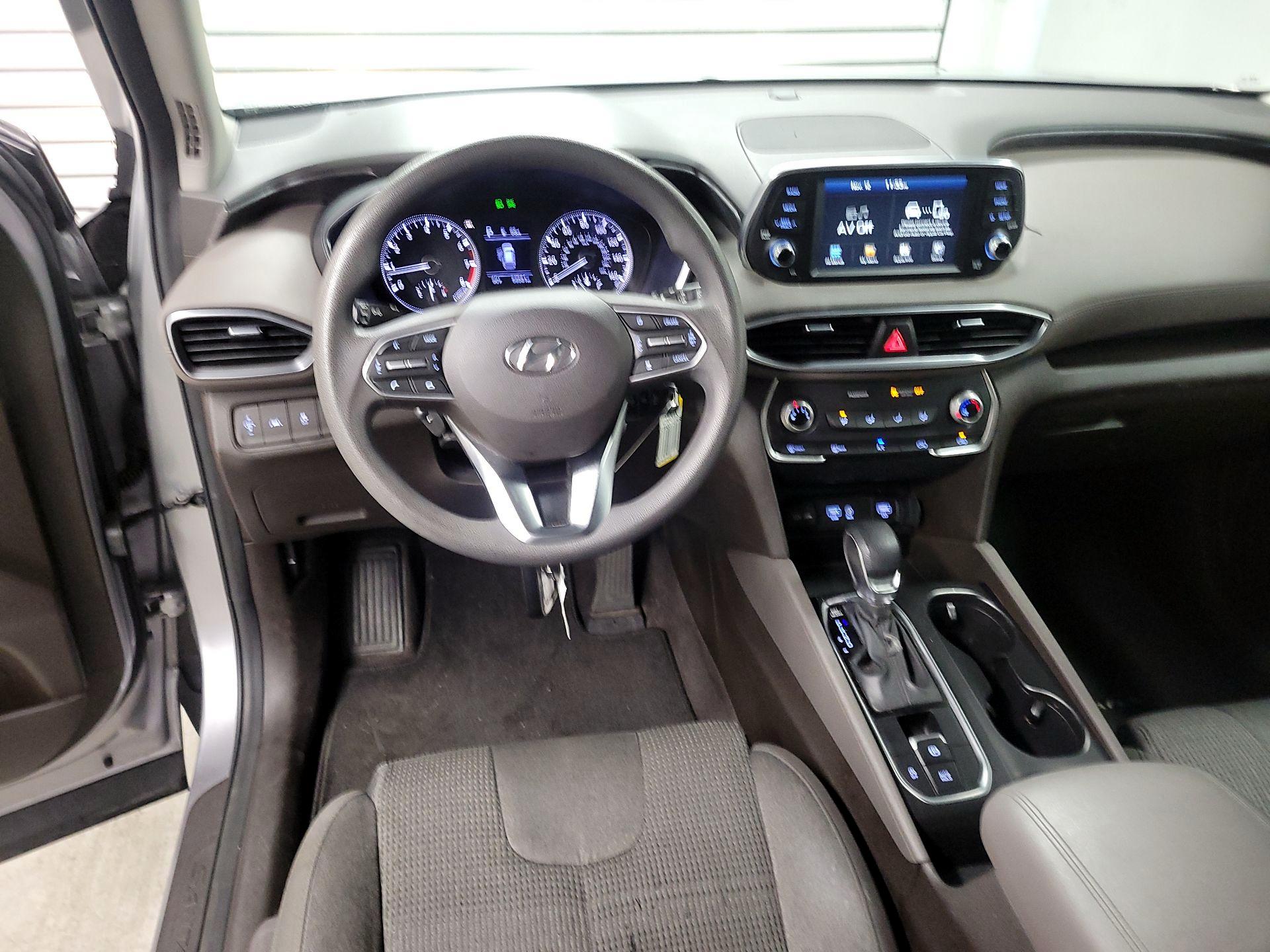 Thumbnail: 2020 Hyundai Santa Fe - 9