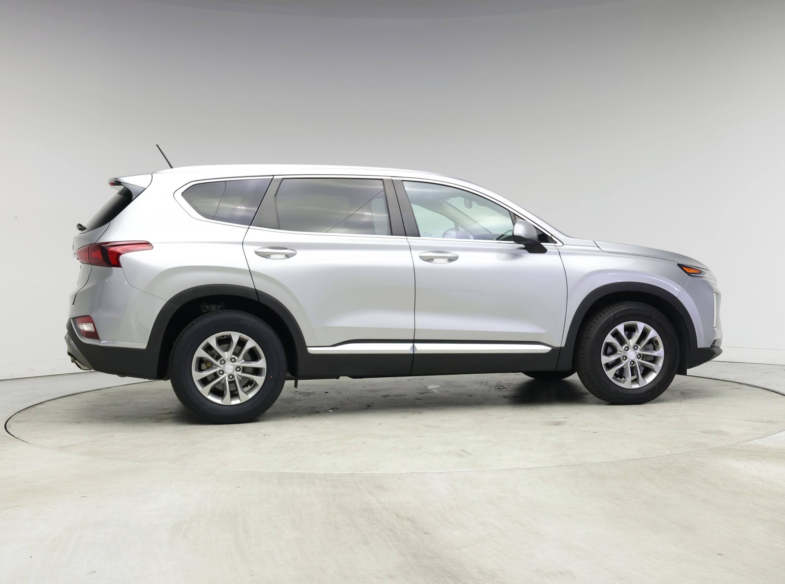 Thumbnail: 2020 Hyundai Santa Fe - 7