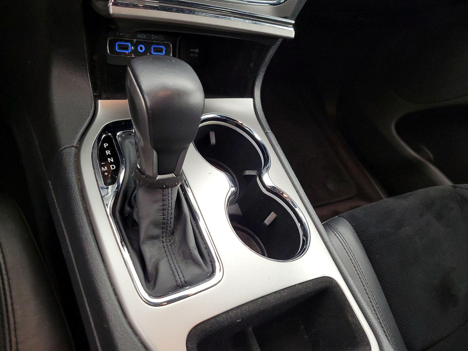 Thumbnail: 2018 Jeep Grand Cherokee - 18