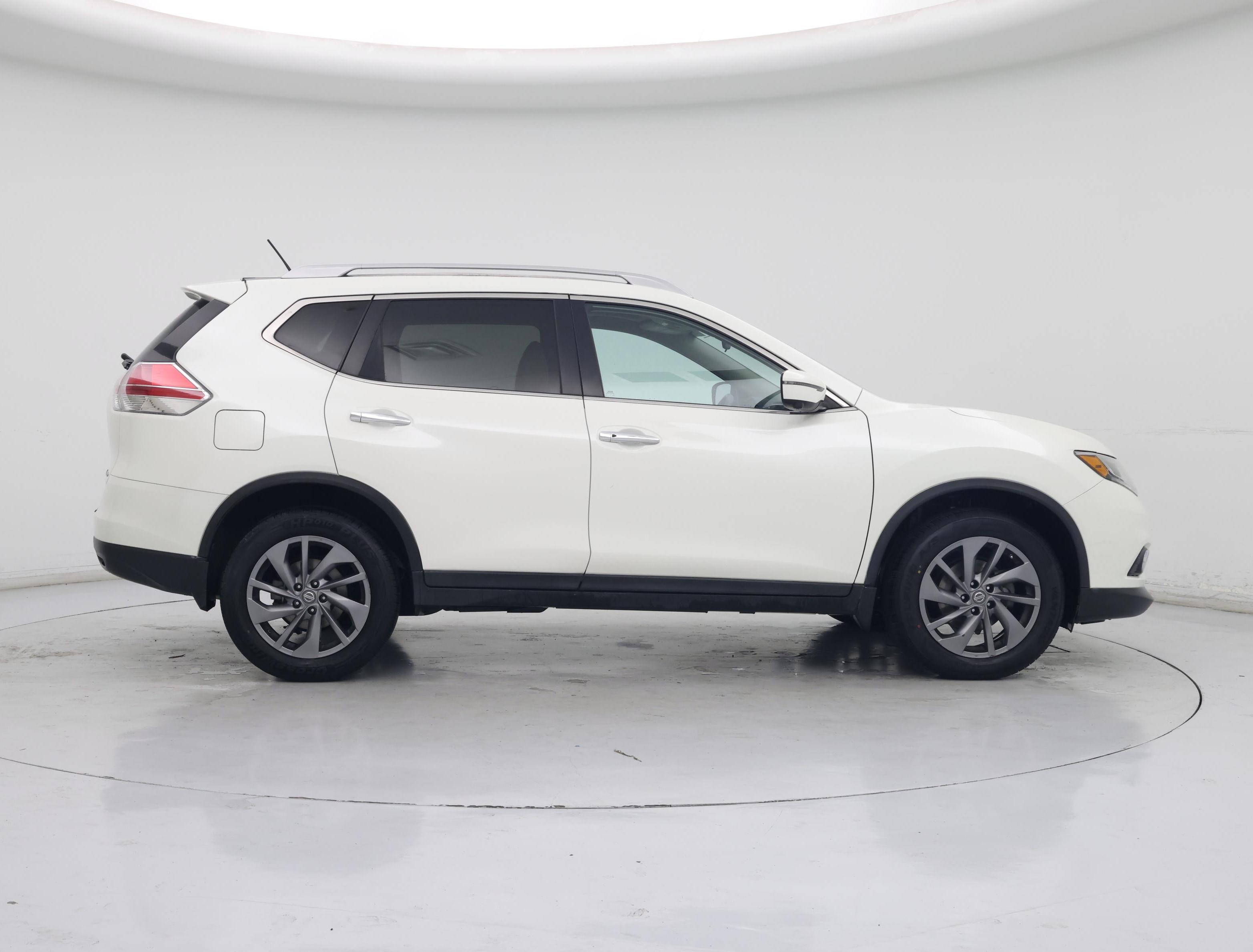 Thumbnail: 2016 Nissan Rogue - 7