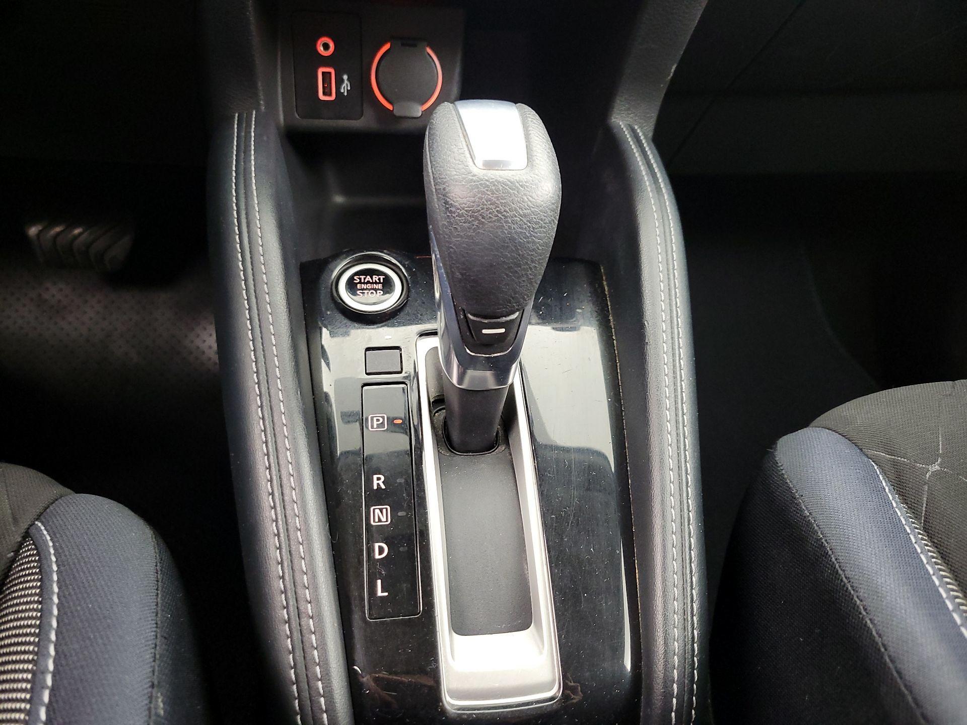 Thumbnail: 2018 Nissan Kicks - 17