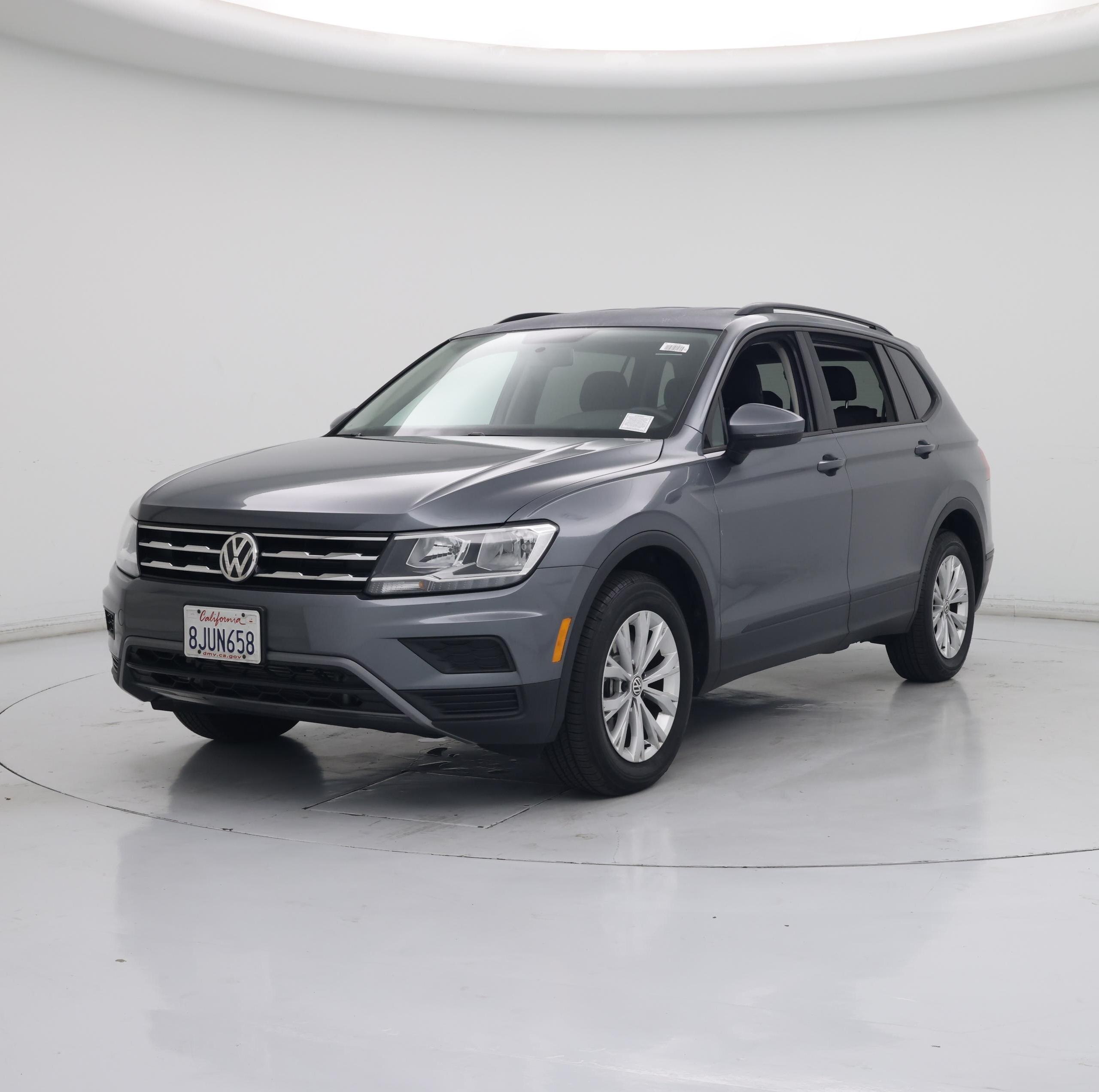 Thumbnail: 2019 Volkswagen Tiguan - 4