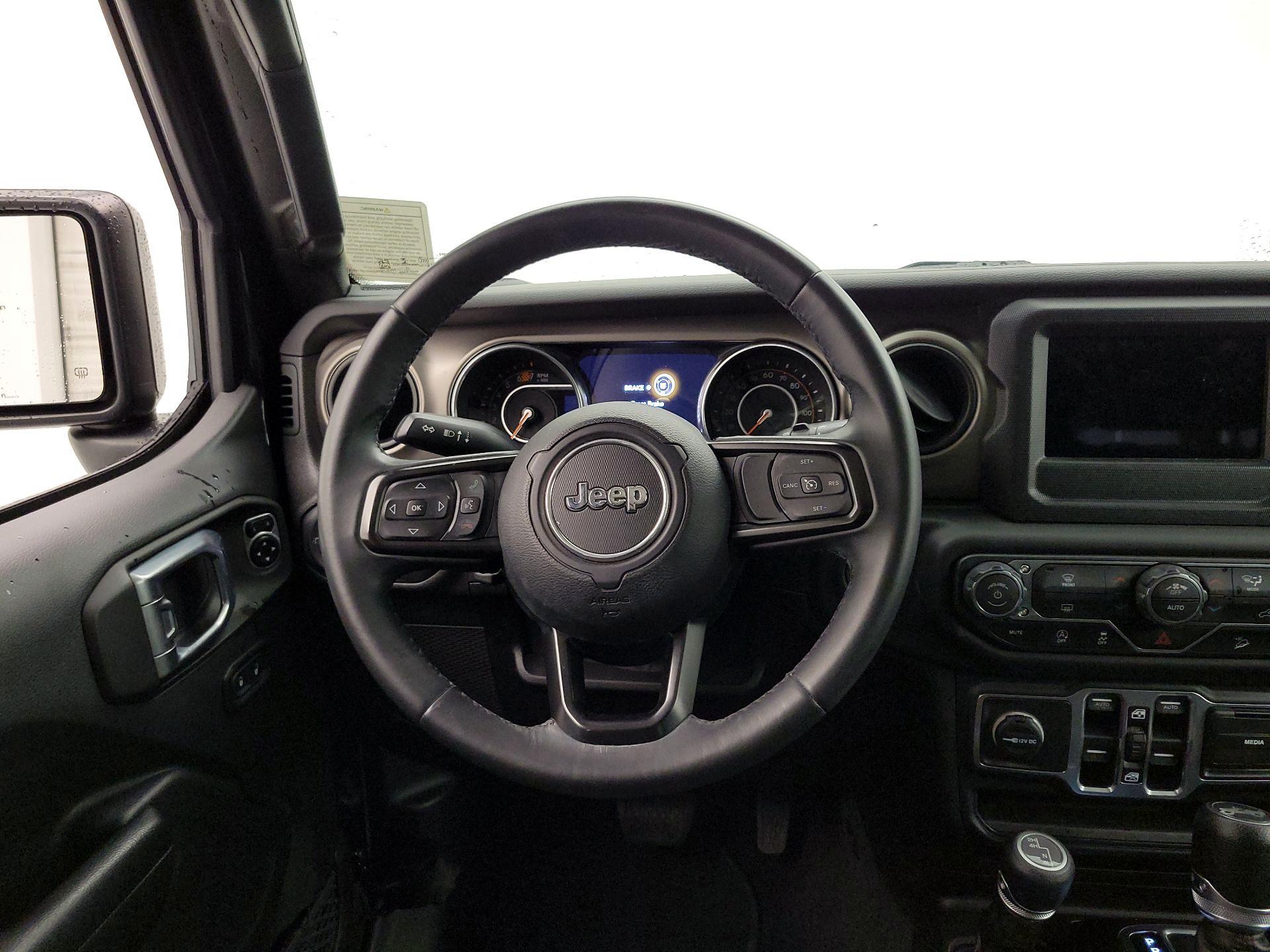 Thumbnail: 2018 Jeep Wrangler - 10