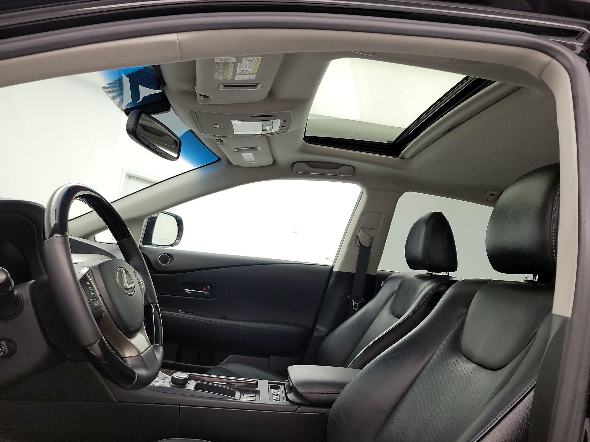 Thumbnail: 2015 Lexus RX - 19