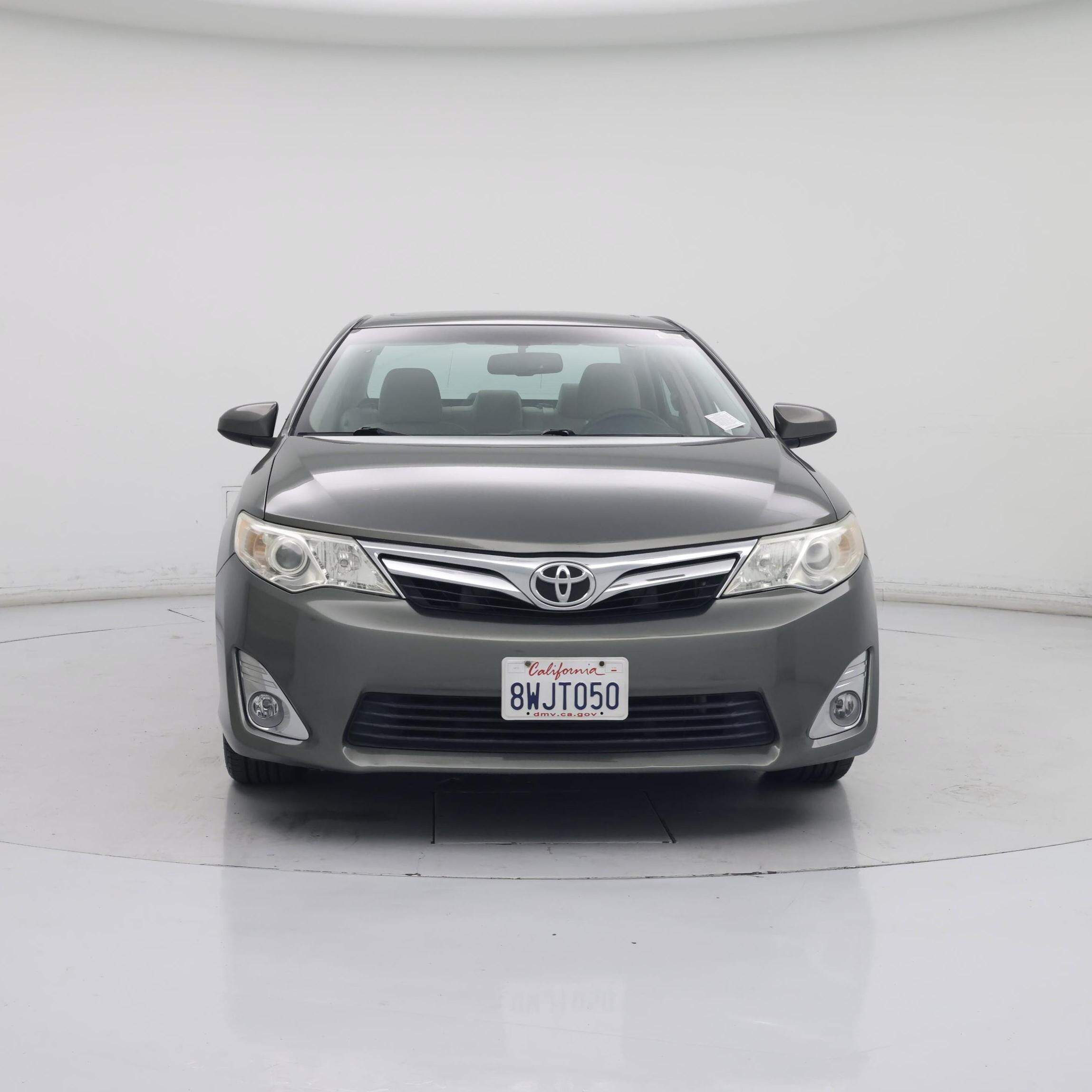 Thumbnail: 2014 Toyota Camry - 5