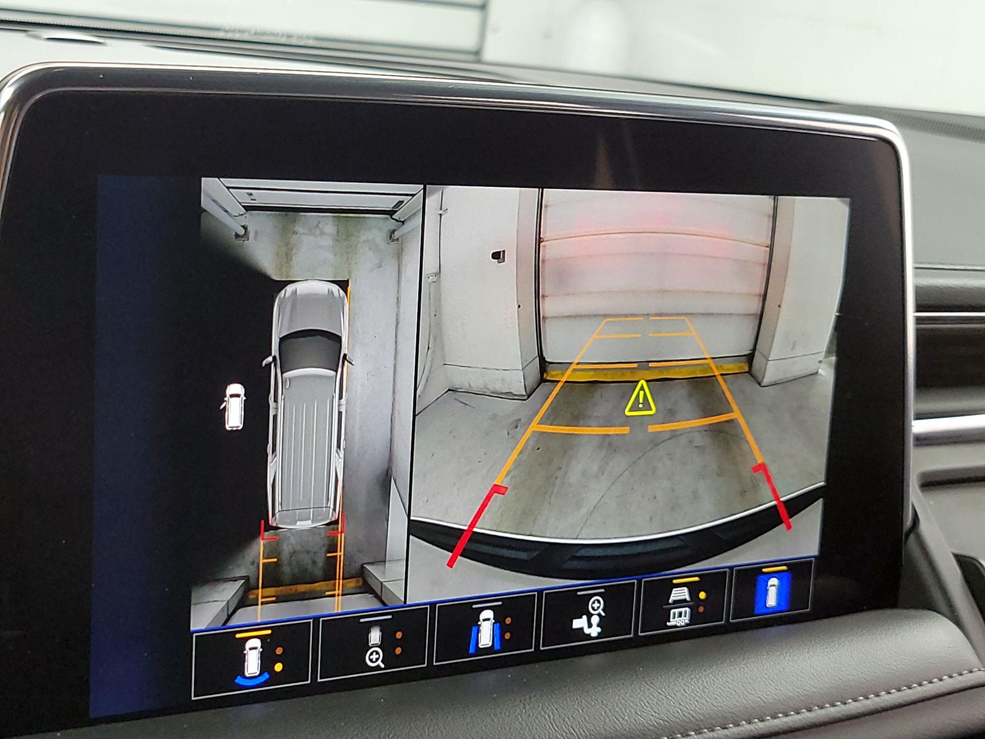 Thumbnail: 2023 Chevrolet Suburban - 13