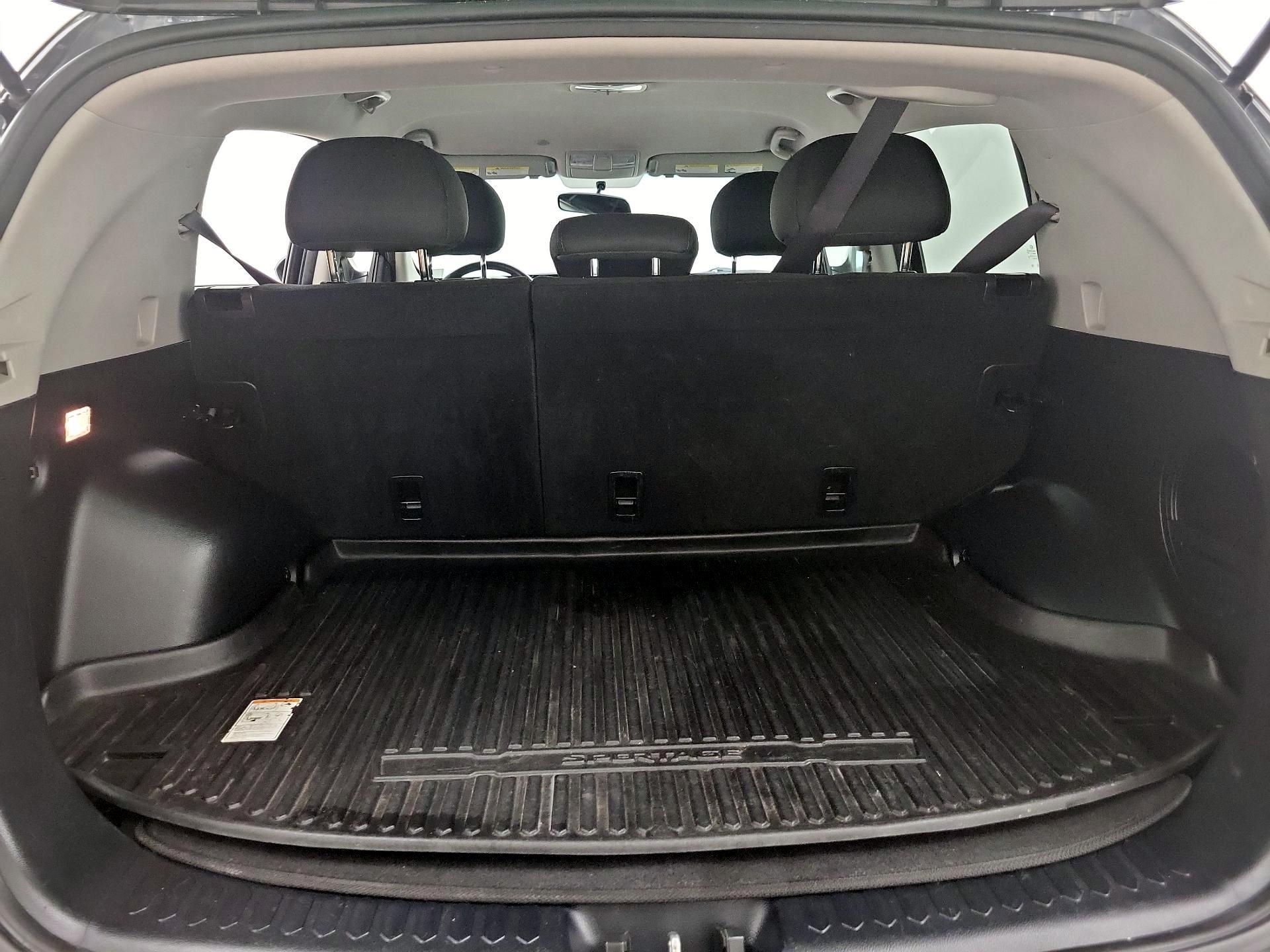 Thumbnail: 2016 Kia Sportage - 19